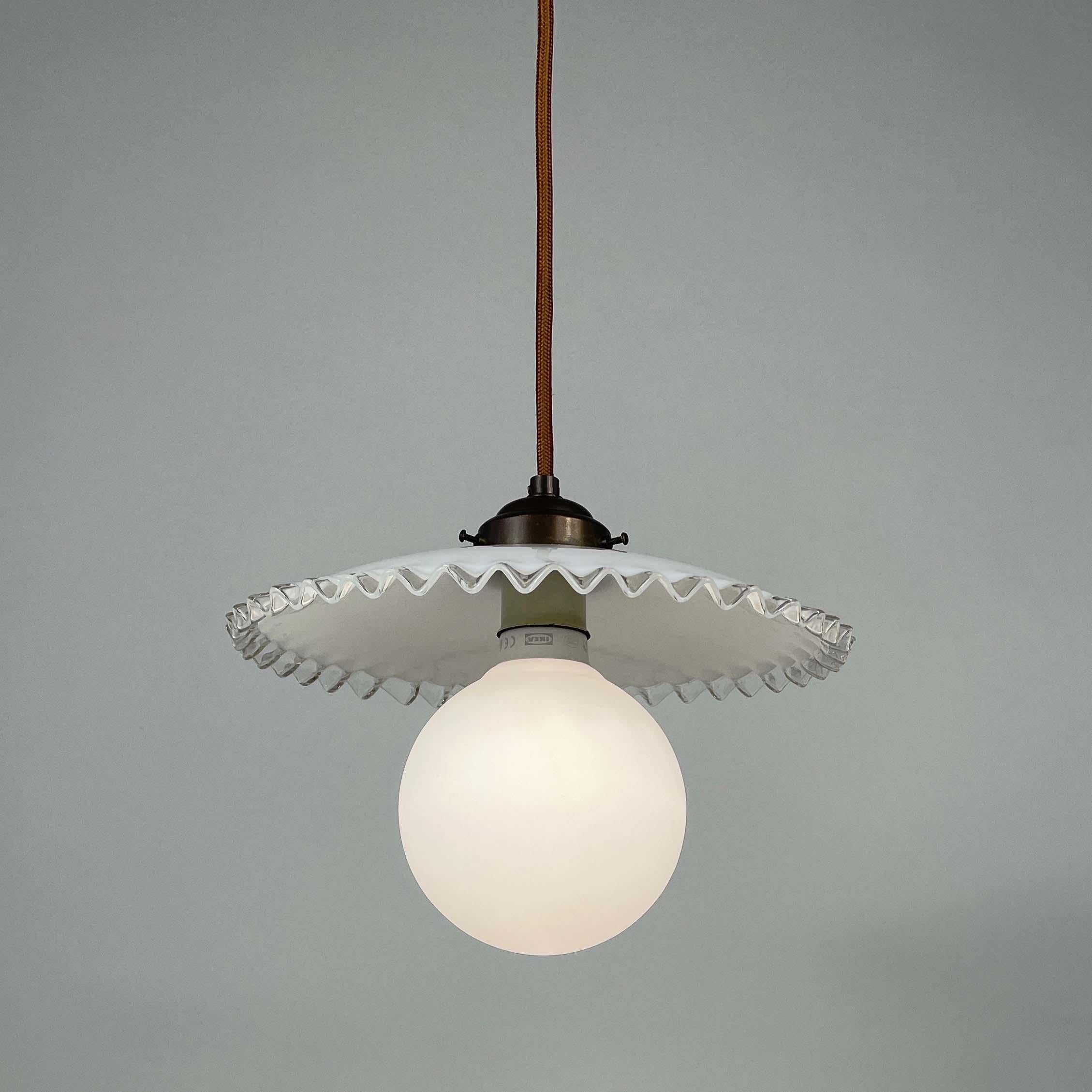Midcentury French Opaline Glass Pendant Light, 1950s In Good Condition For Sale In NUEMBRECHT, NRW