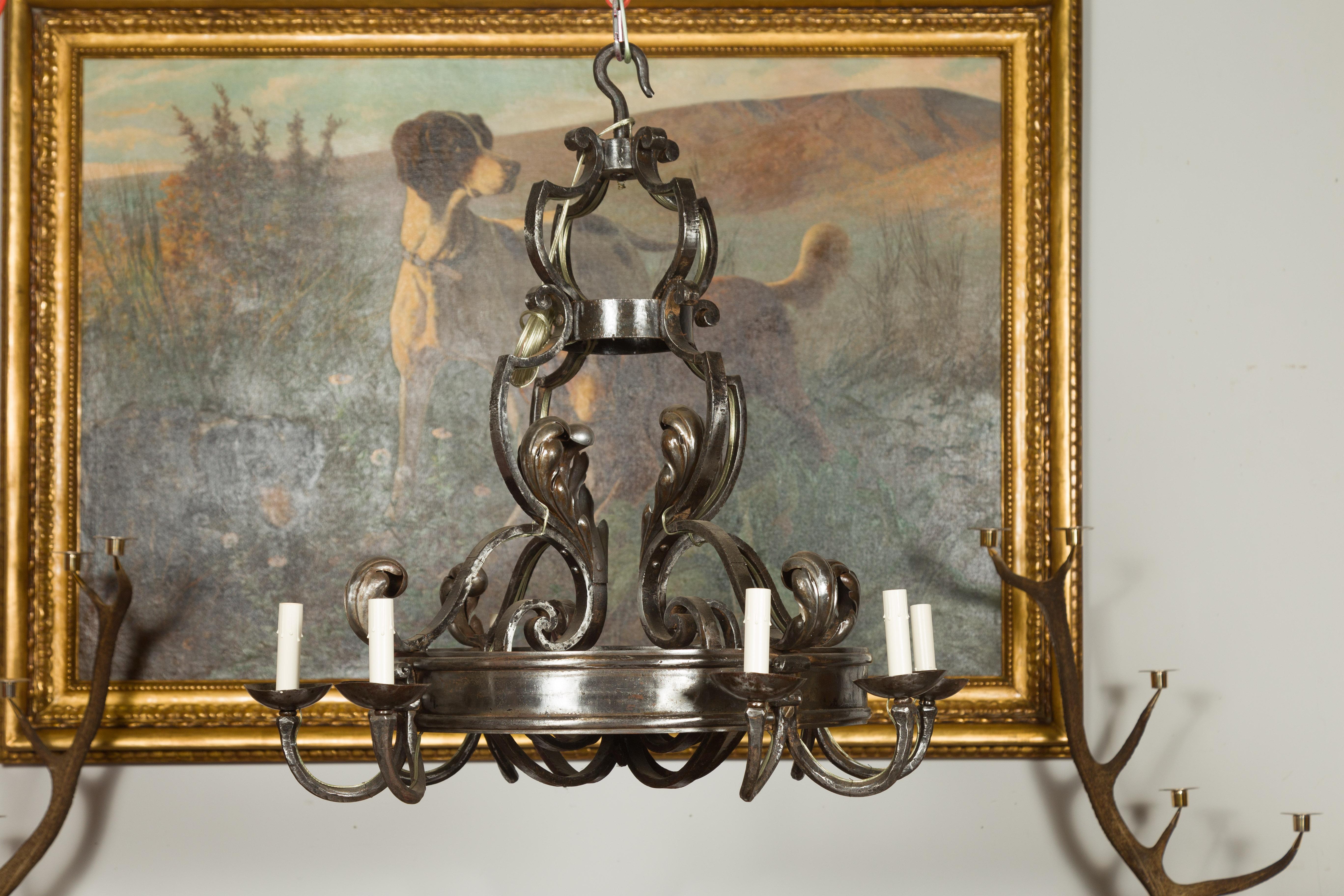 Midcentury French Polished Steel Eight Light Acanthus Leaves Ring Chandelier For Sale 4