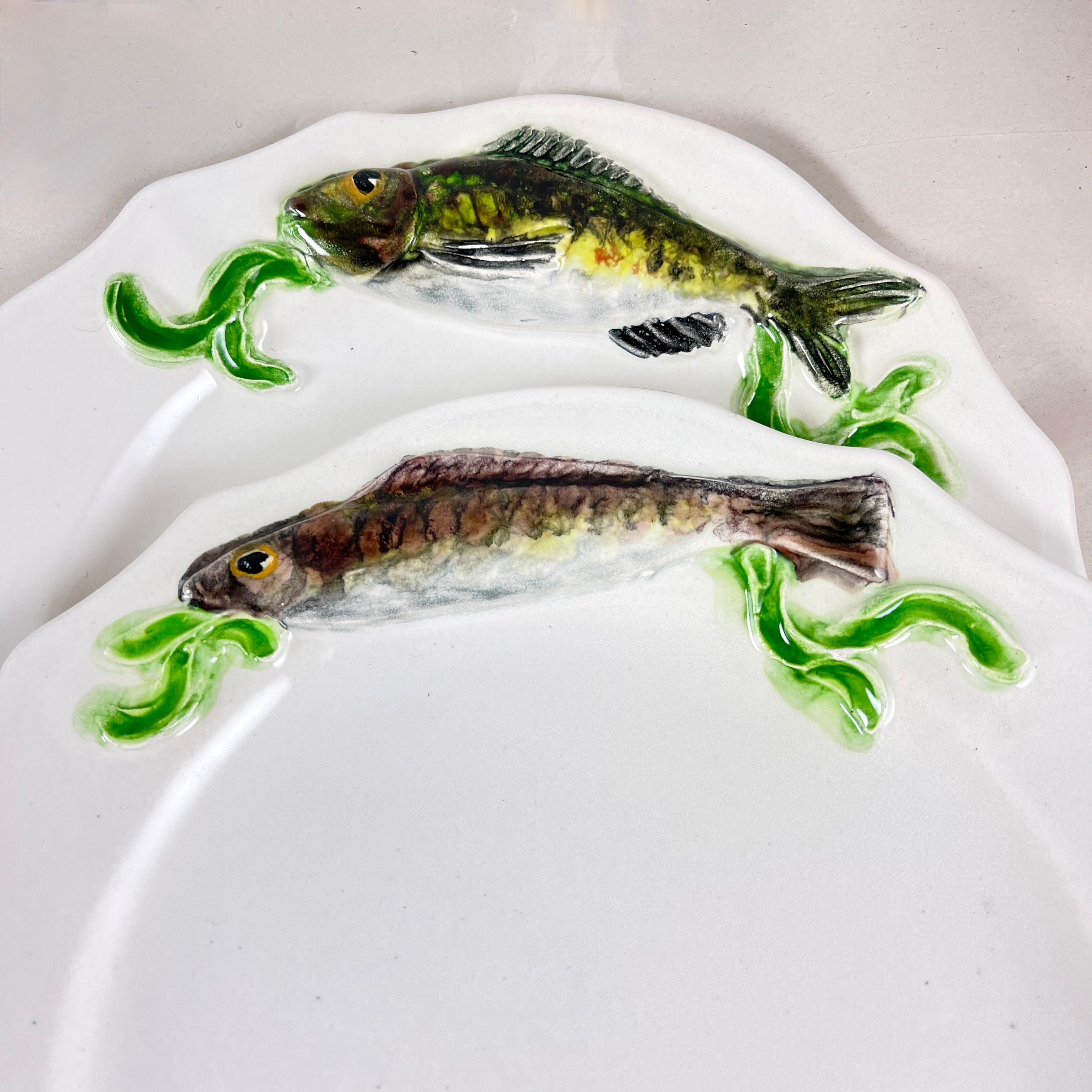 20th Century Midcentury French Provençal Hand Potted Paulette Quinson Fish Plates, Set of 4 For Sale
