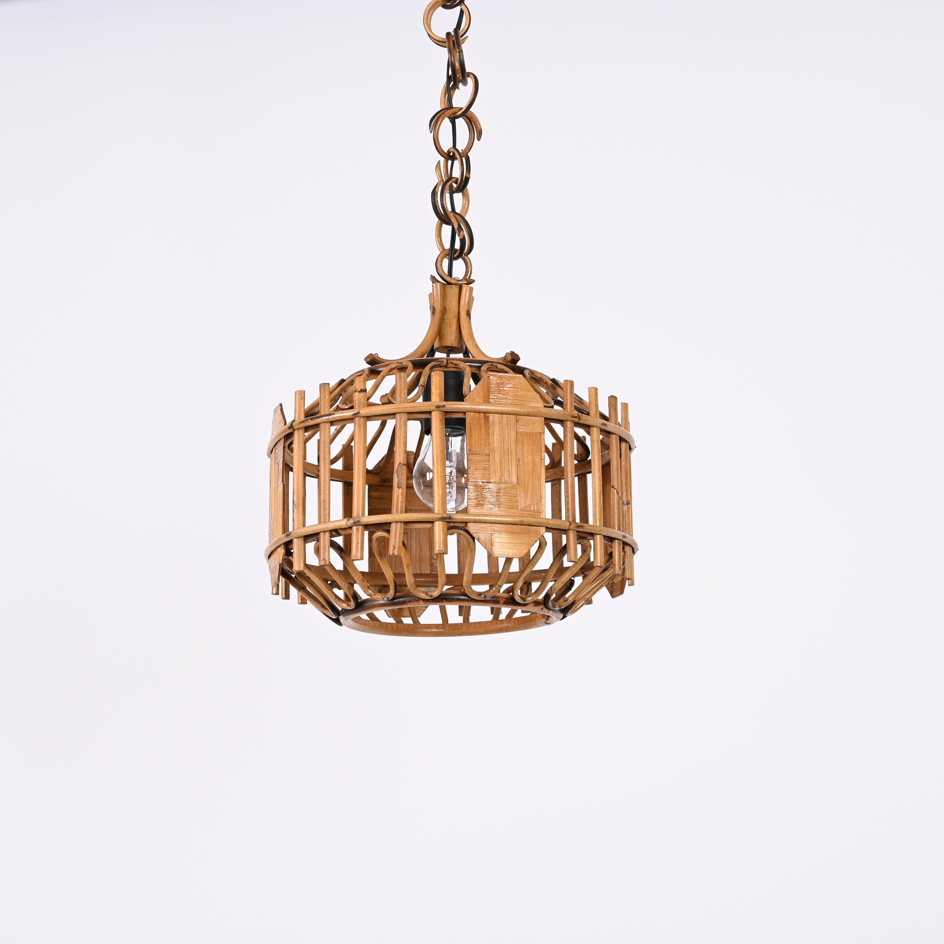 Midcentury French Riviera Bambo and Rattan Rounded Italian Chandelier, 1960s For Sale 4