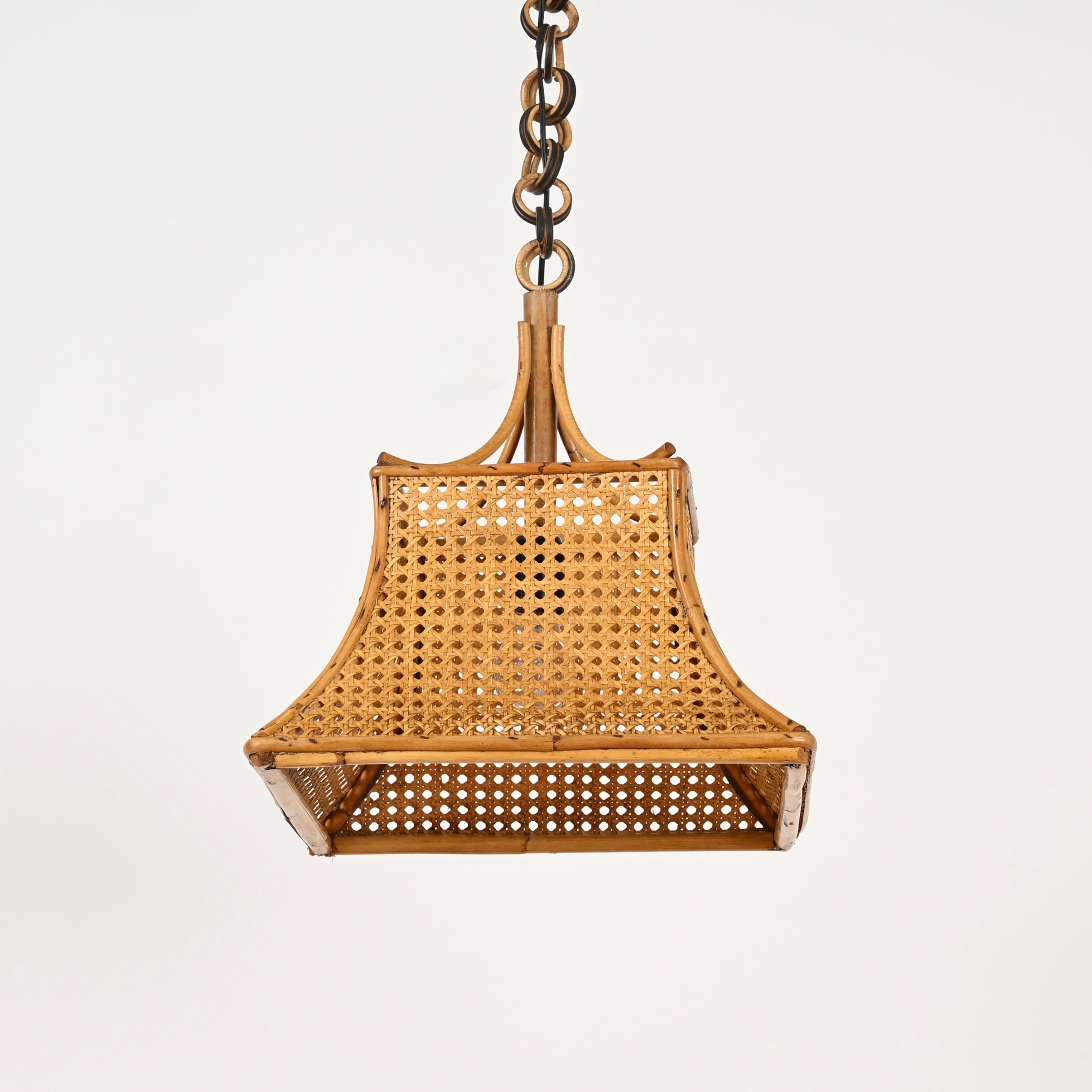 Mid-Century Modern Midcentury French Riviera Bambo, Rattan and Straw Italian Chandelier, 1960s For Sale