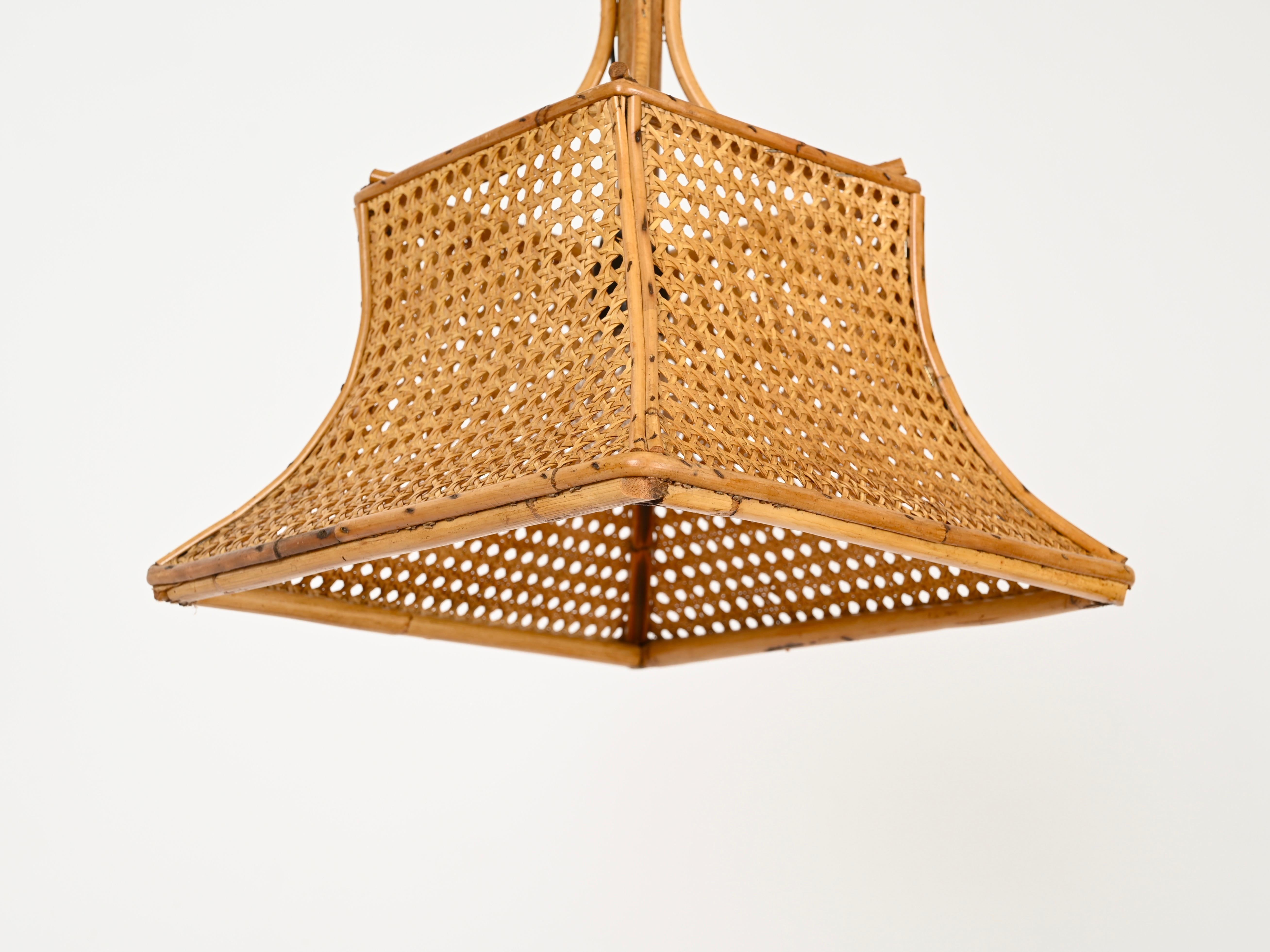 20th Century Midcentury French Riviera Bambo, Rattan and Straw Italian Chandelier, 1960s For Sale