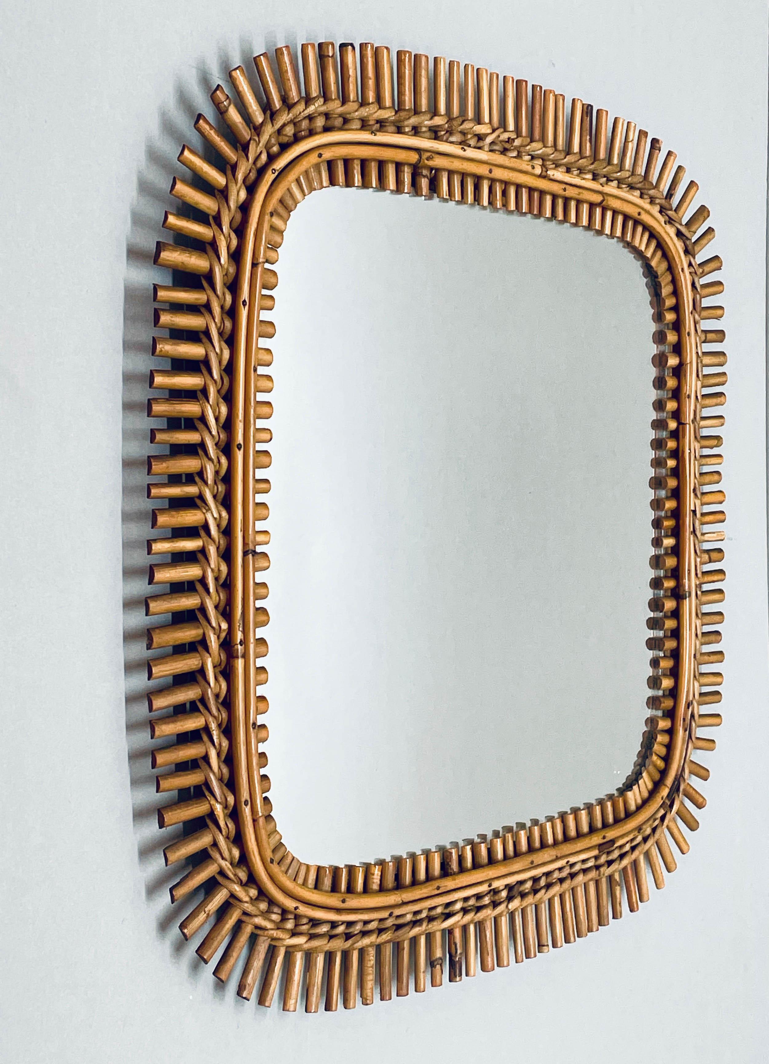 Midcentury French Riviera Bamboo and Rattan Frame Square Wall Mirror, 1960s In Good Condition In Roma, IT