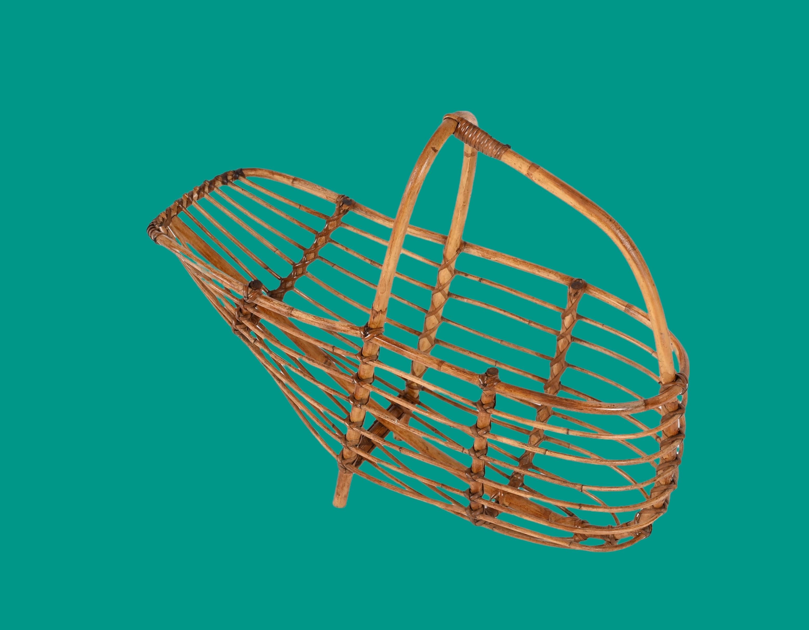 Midcentury French Riviera Bamboo and Rattan Italian Magazine Rack, 1960s For Sale 3