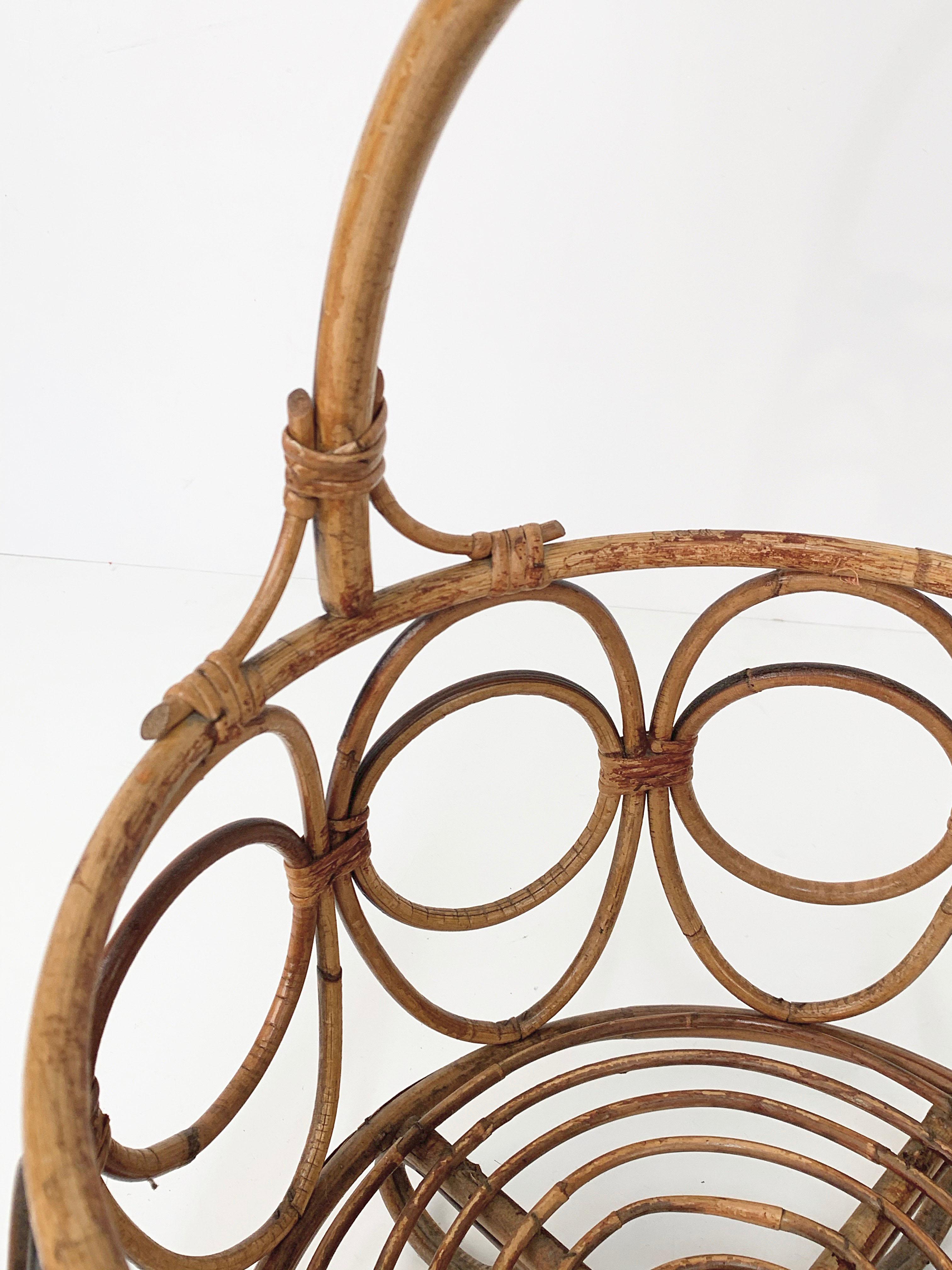 Midcentury French Riviera Bamboo and Rattan Italian Round Magazine Rack, 1960s For Sale 9