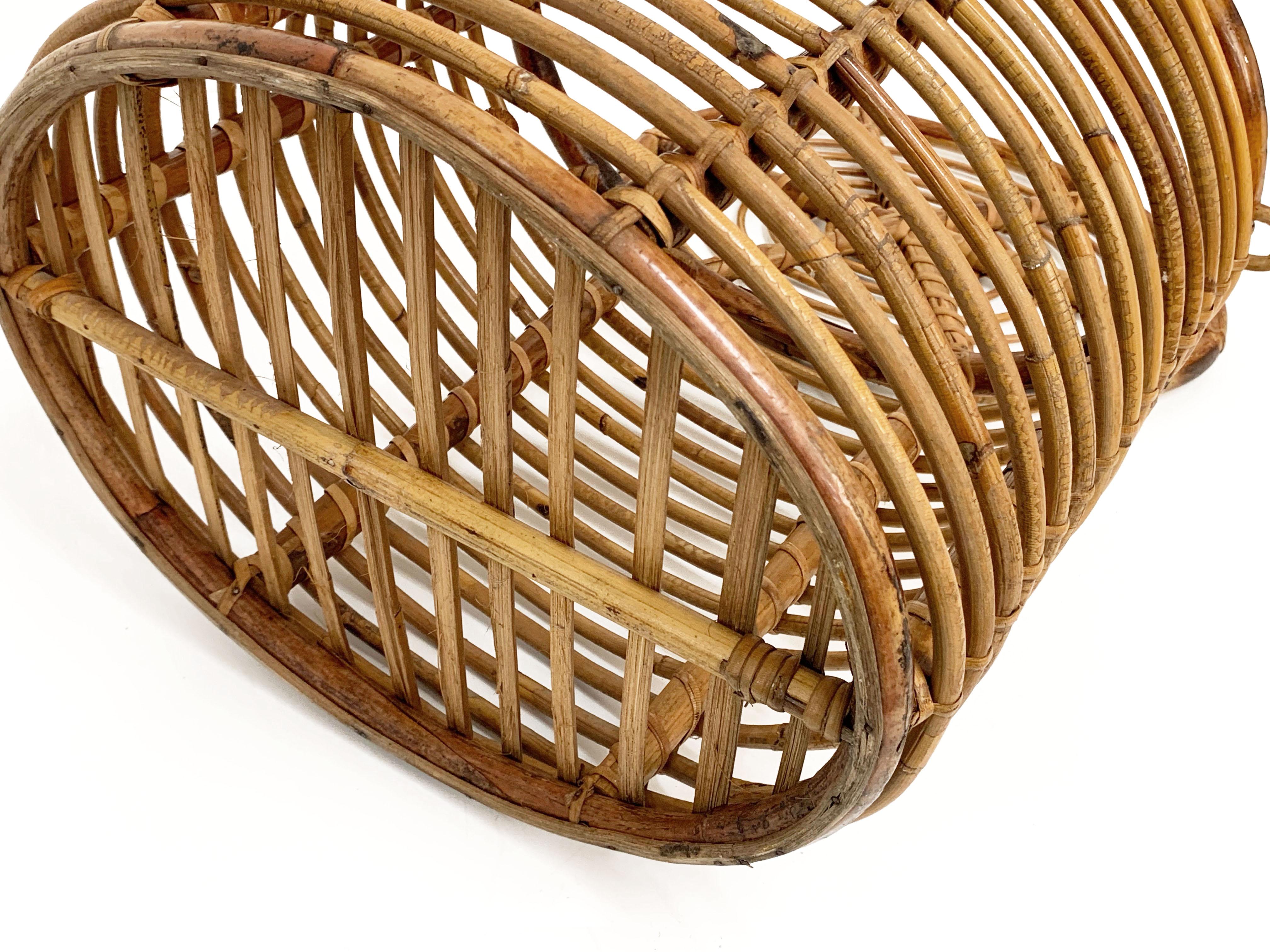 Midcentury French Riviera Bamboo and Rattan Oval Italian Basket, 1950s For Sale 5