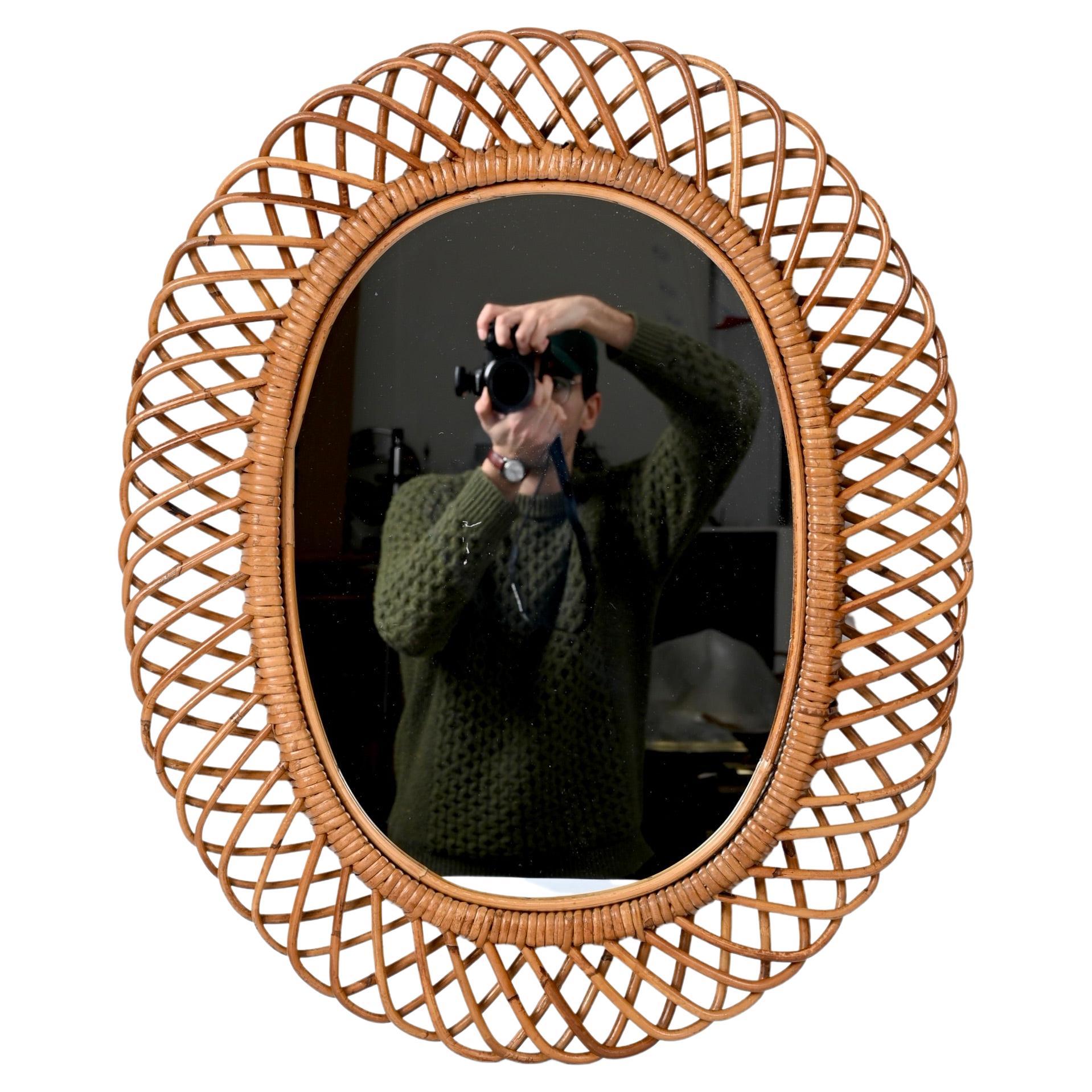 Midcentury French Riviera Bamboo and Rattan Oval Mirror Franco Albini Italy 1960 In Good Condition For Sale In Roma, IT
