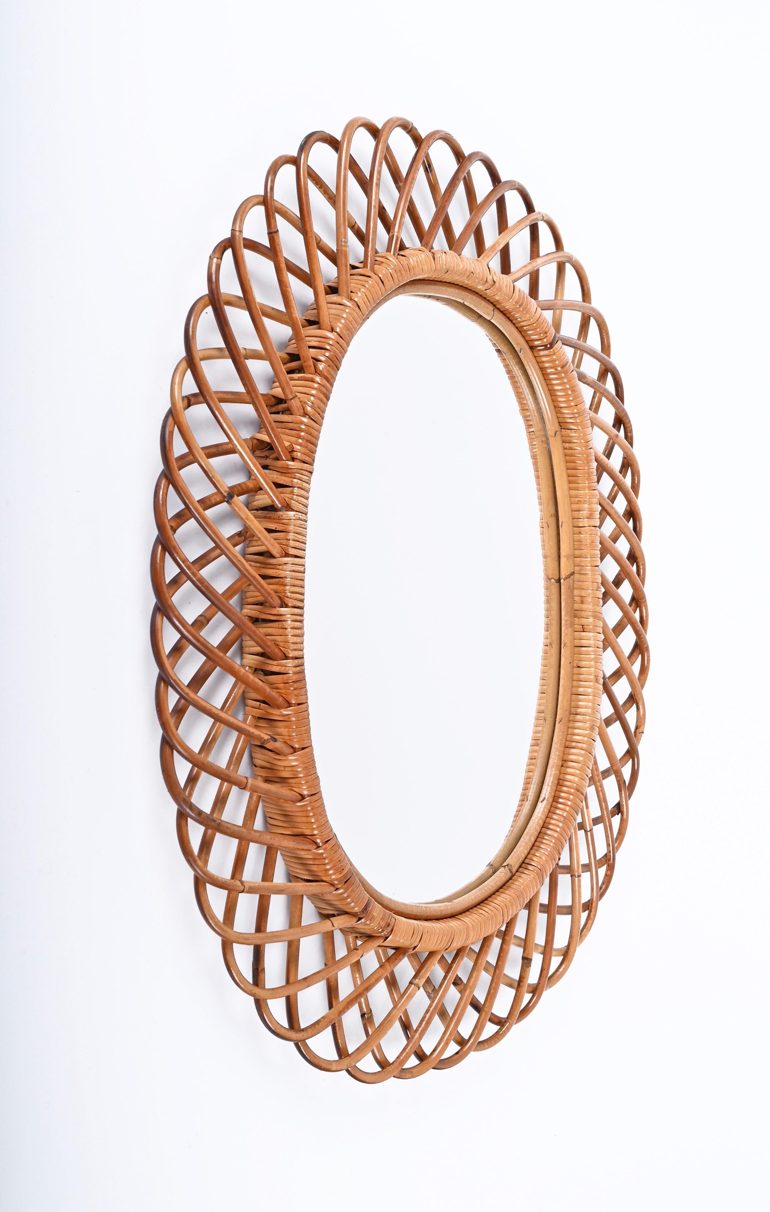 Midcentury French Riviera Bamboo and Rattan Oval Mirror Franco Albini Italy 1960 In Good Condition In Roma, IT