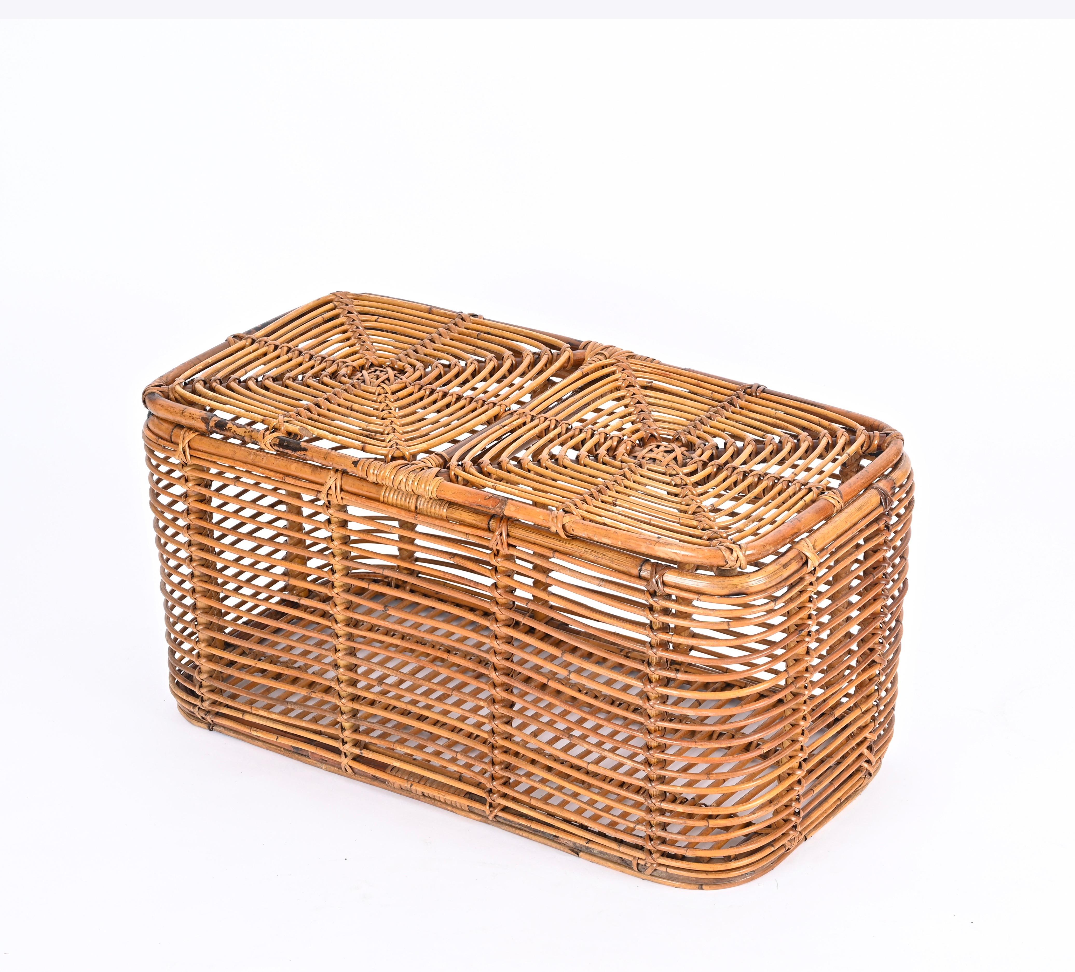 Midcentury French Riviera Bamboo and Woven Rattan Italian Basket, 1960s For Sale 8