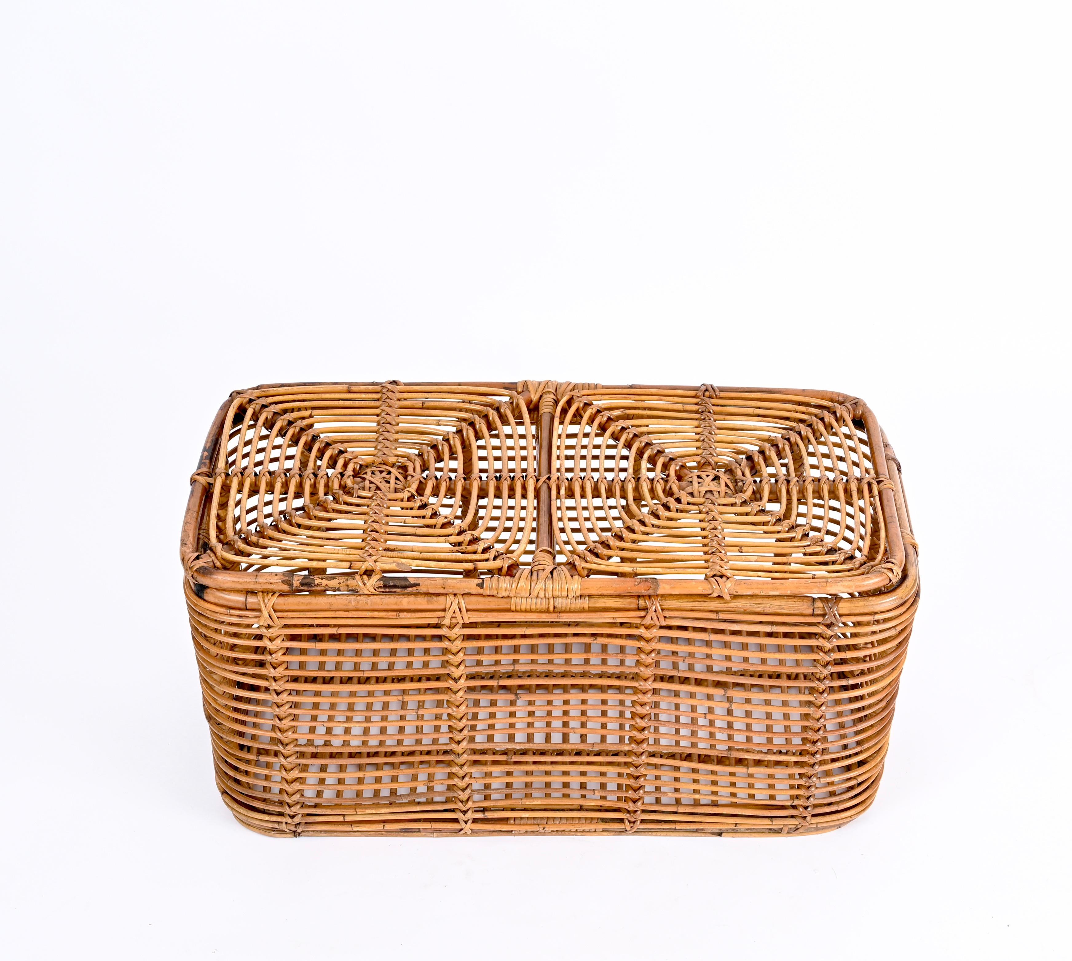 Midcentury French Riviera Bamboo and Woven Rattan Italian Basket, 1960s For Sale 9