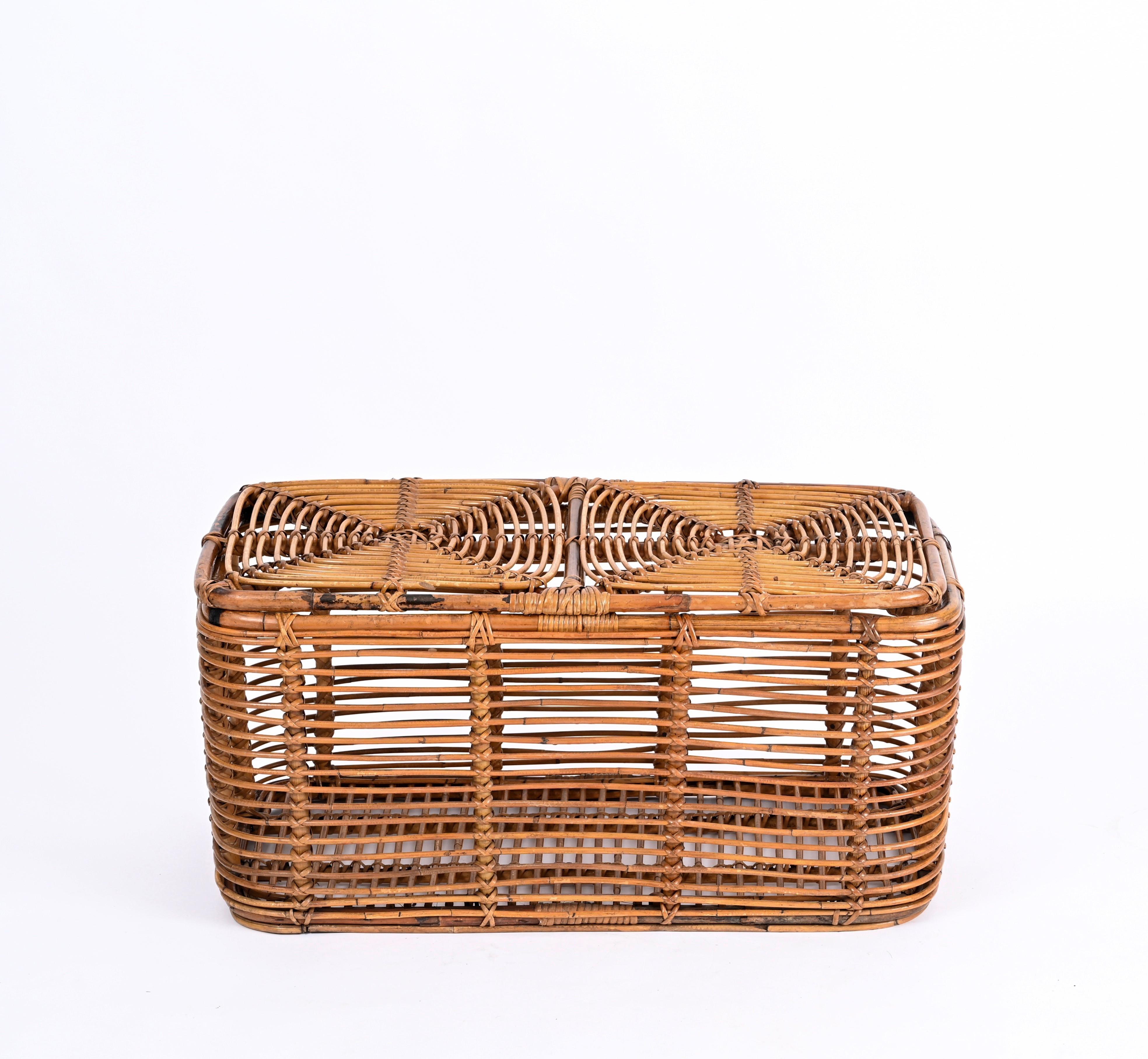 Midcentury French Riviera Bamboo and Woven Rattan Italian Basket, 1960s For Sale 2