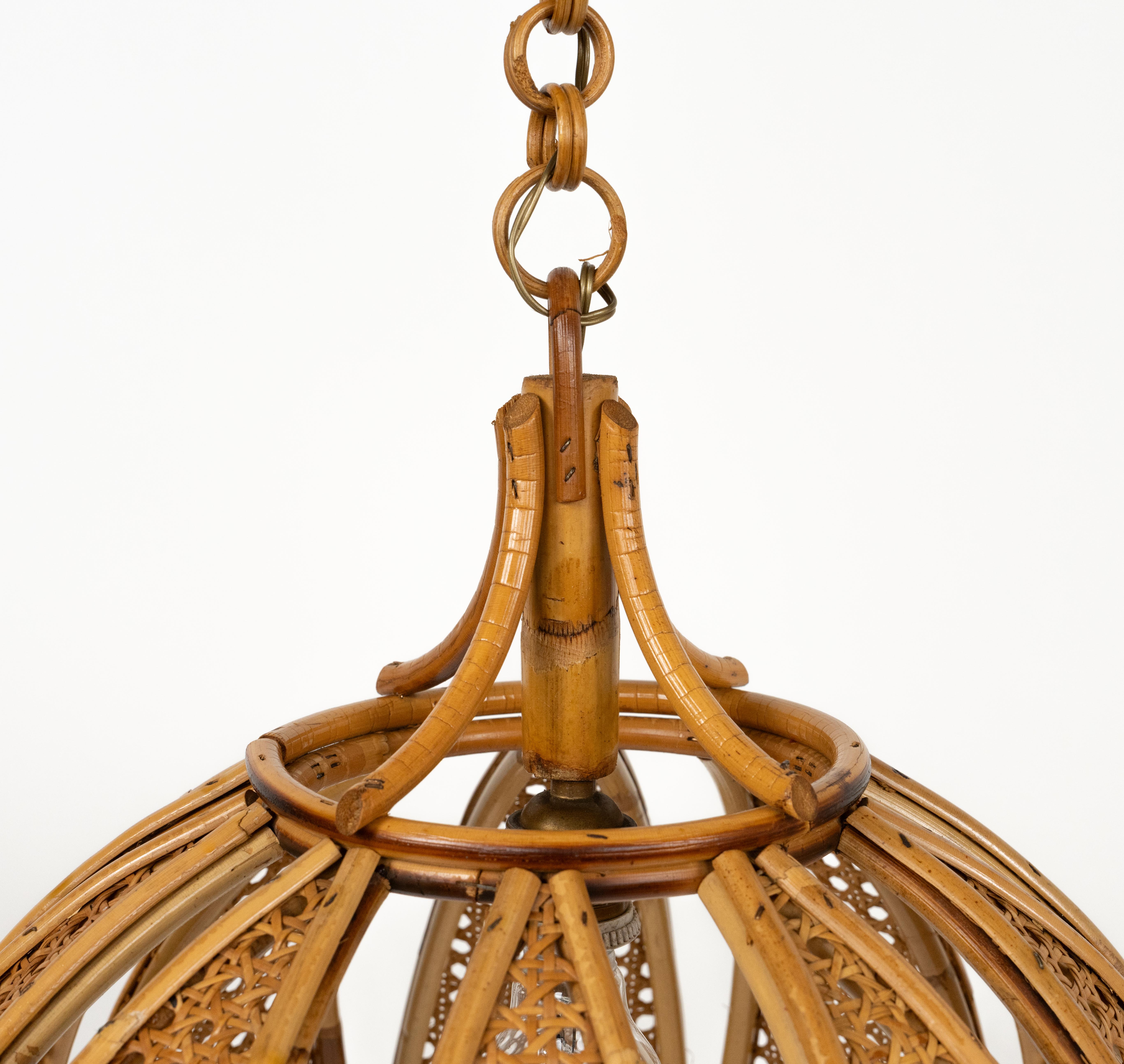 Midcentury French Riviera Chandelier Rattan and Wicker, Italy 1960s For Sale 4