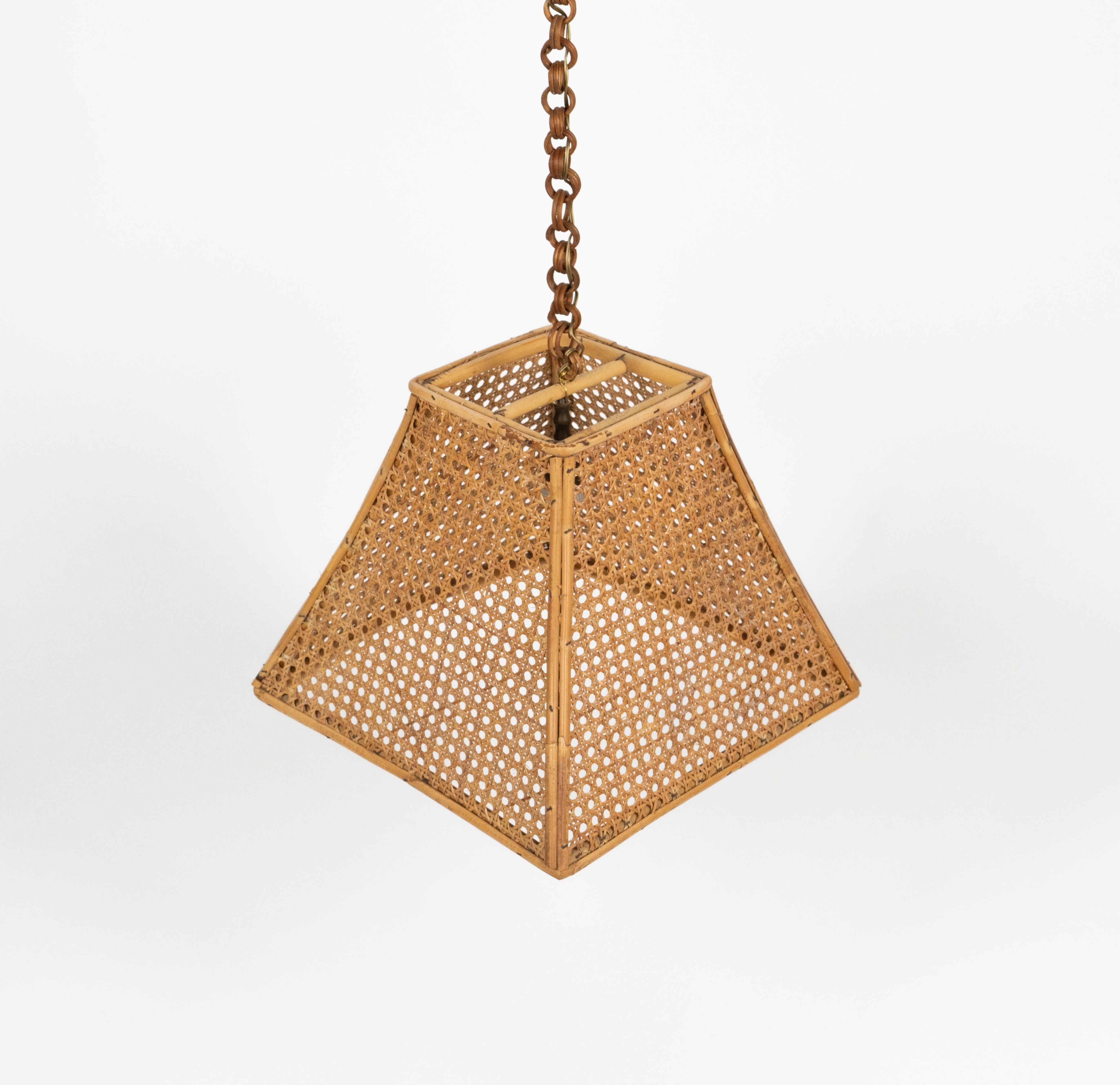 Midcentury French Riviera Chandelier Rattan and Wicker, Italy 1960s For Sale 4