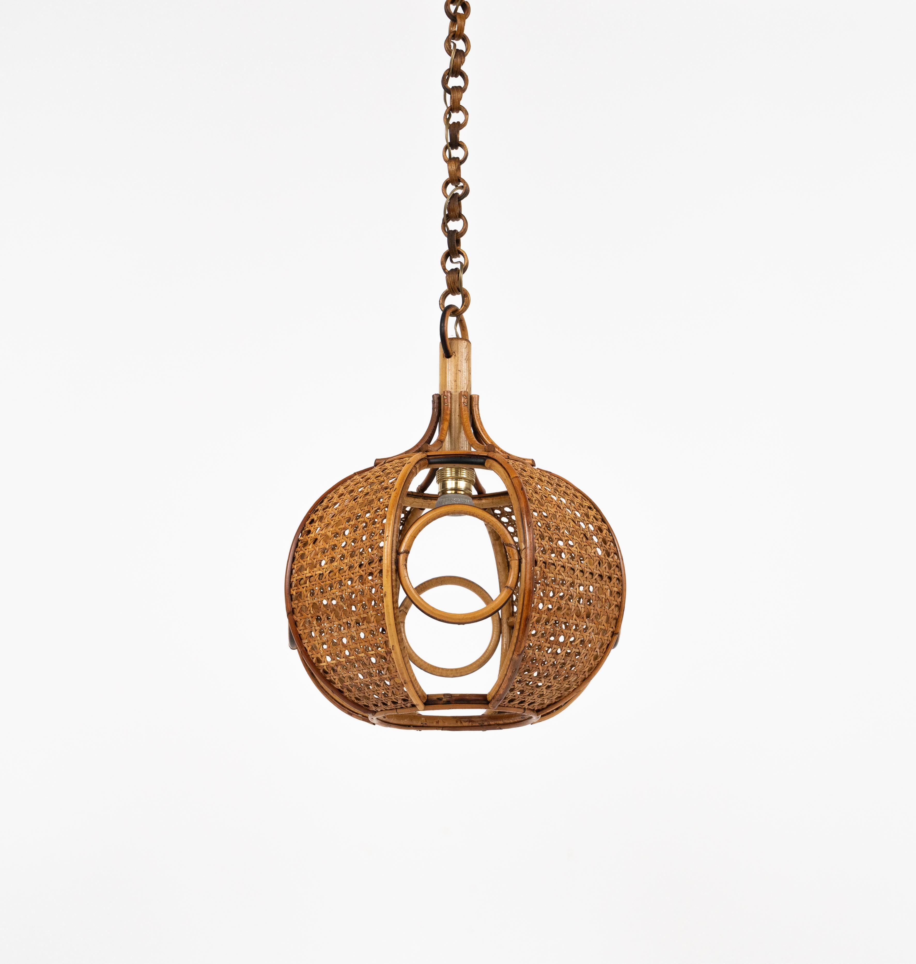 Mid-Century Modern Midcentury French Riviera Chandelier Rattan and Wicker, Italy 1960s For Sale