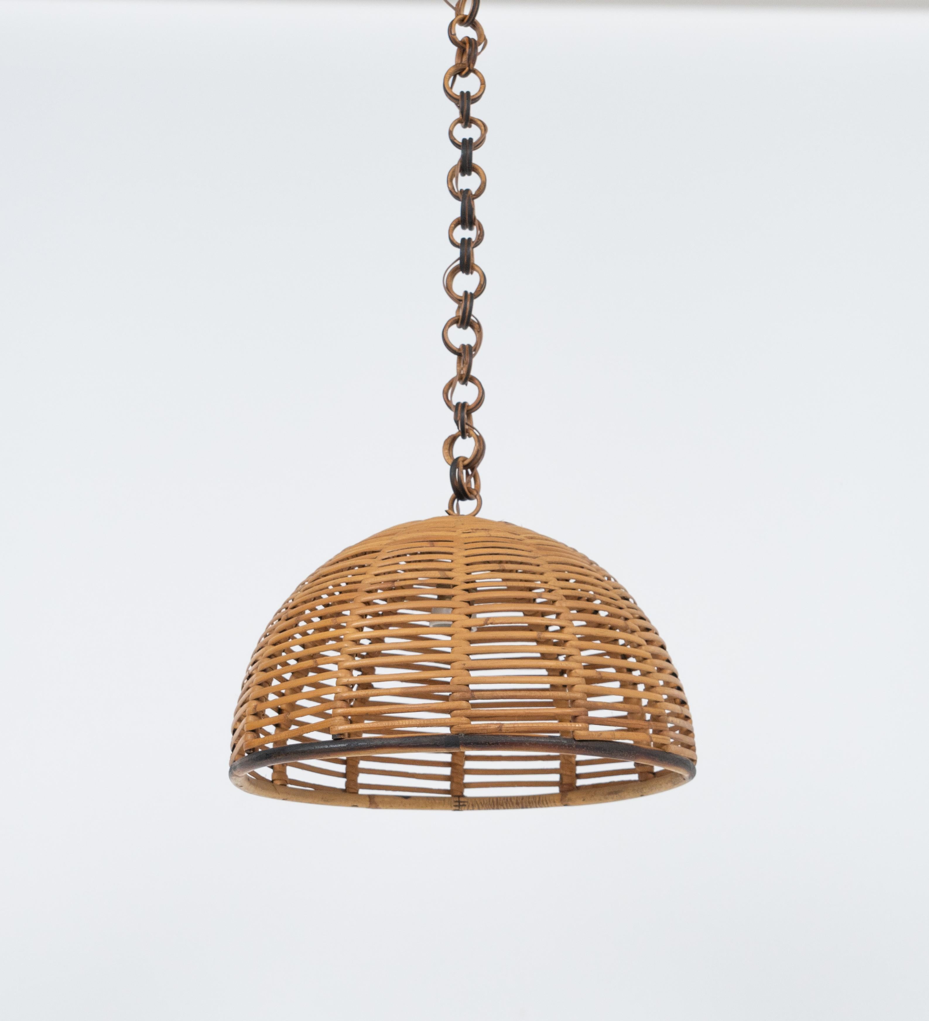 Italian Midcentury French Riviera Chandelier Rattan and Wicker, Italy 1960s For Sale