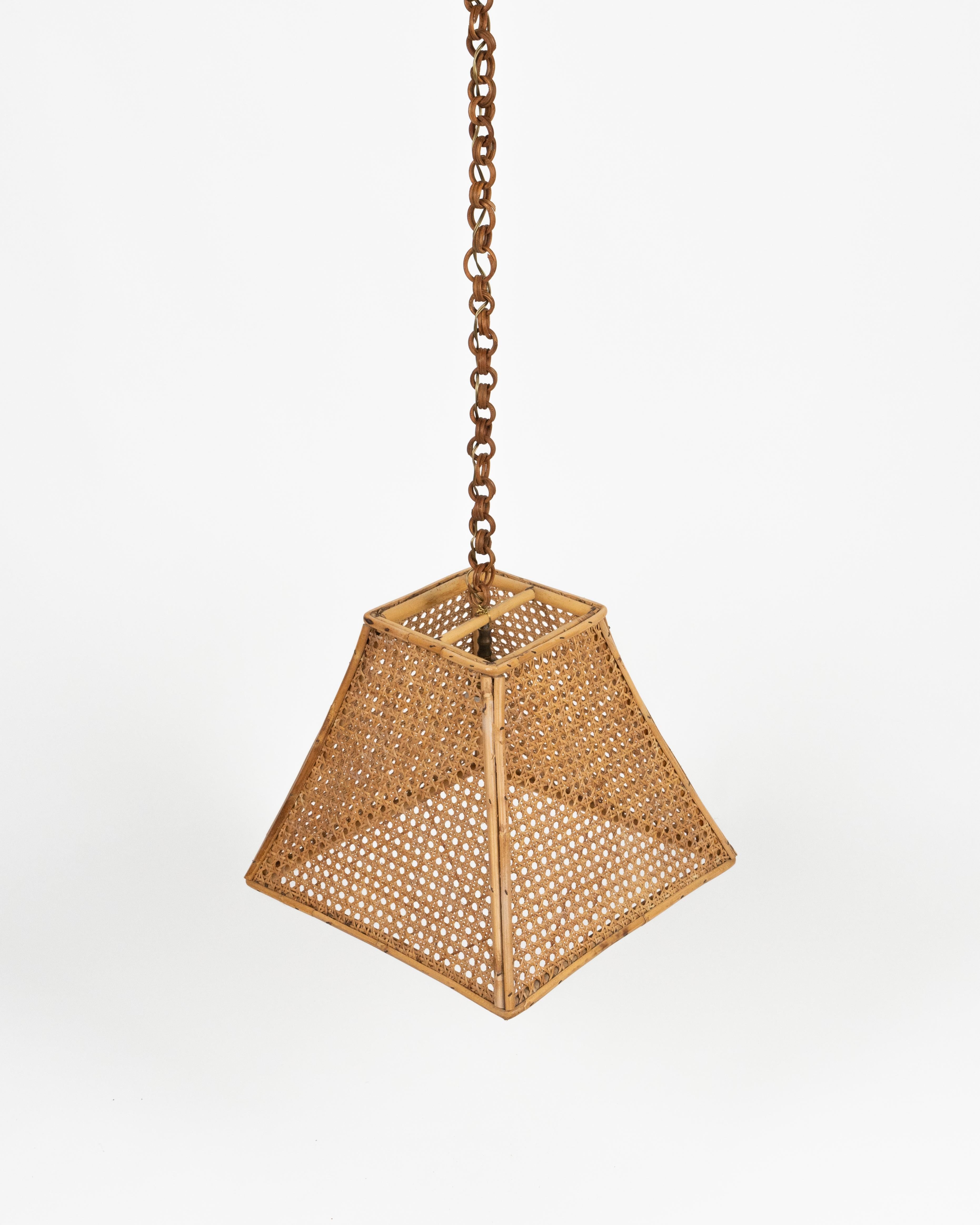Italian Midcentury French Riviera Chandelier Rattan and Wicker, Italy 1960s For Sale