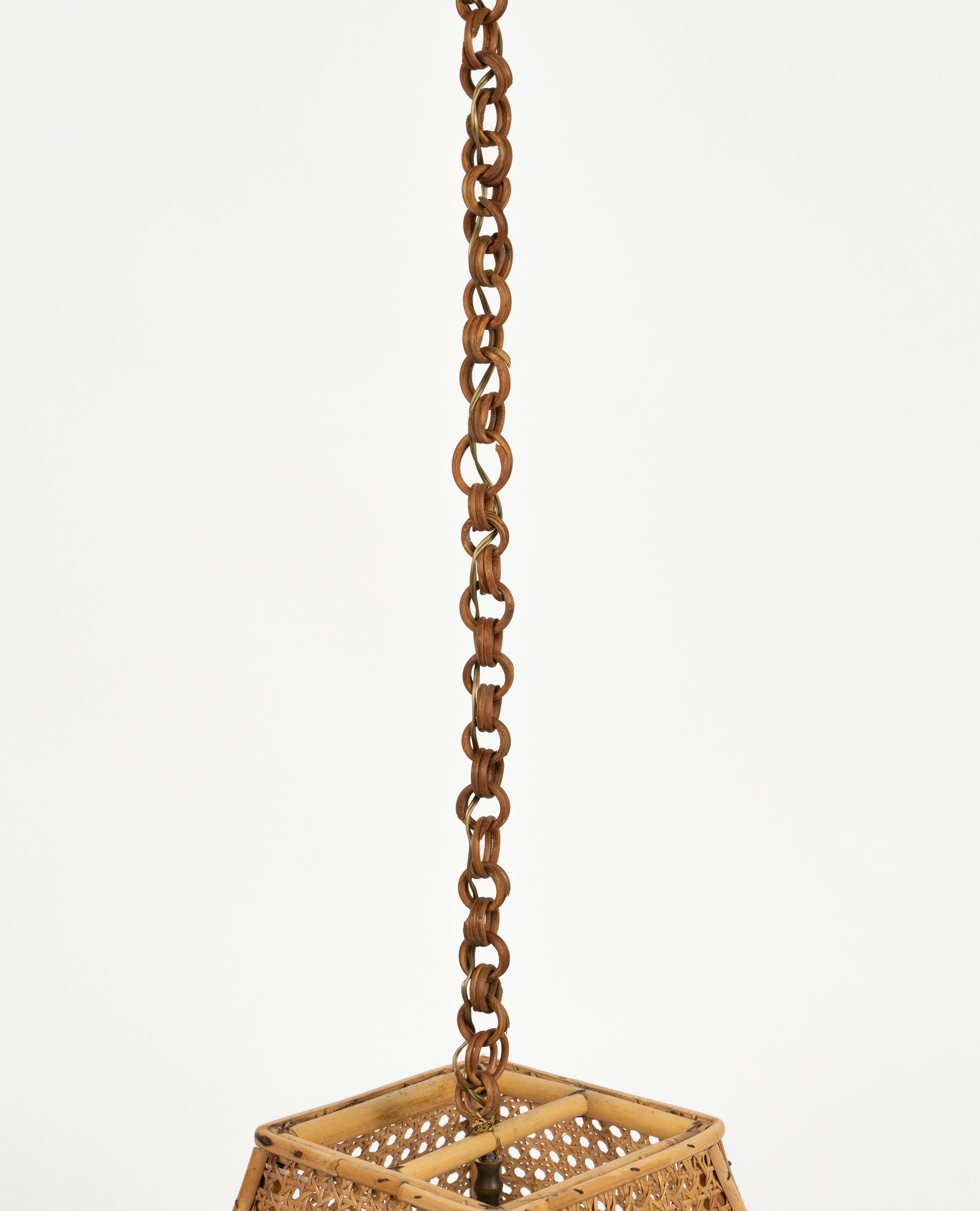 Midcentury French Riviera Chandelier Rattan and Wicker, Italy 1960s In Good Condition For Sale In Rome, IT