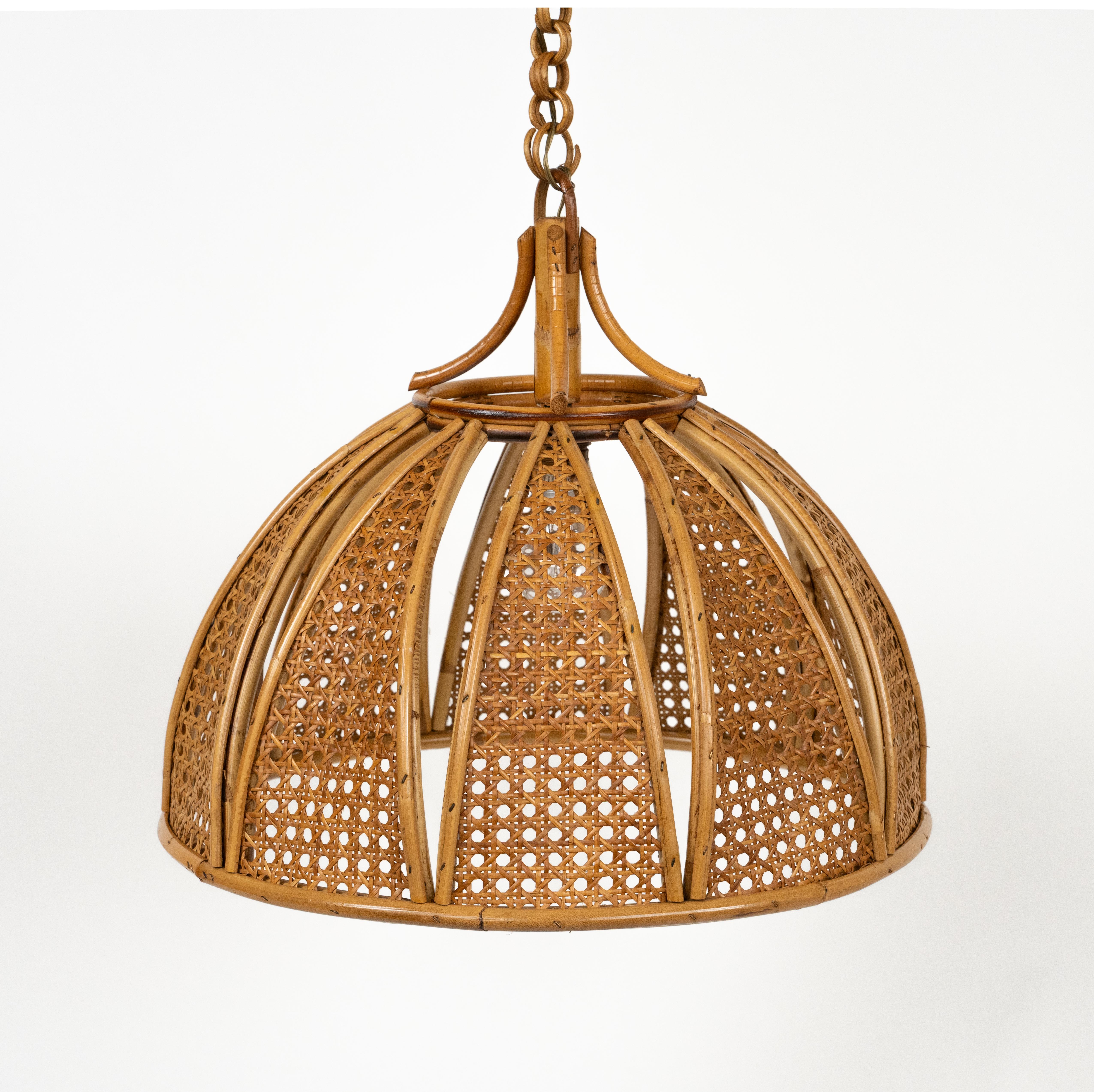 Bamboo Midcentury French Riviera Chandelier Rattan and Wicker, Italy 1960s For Sale