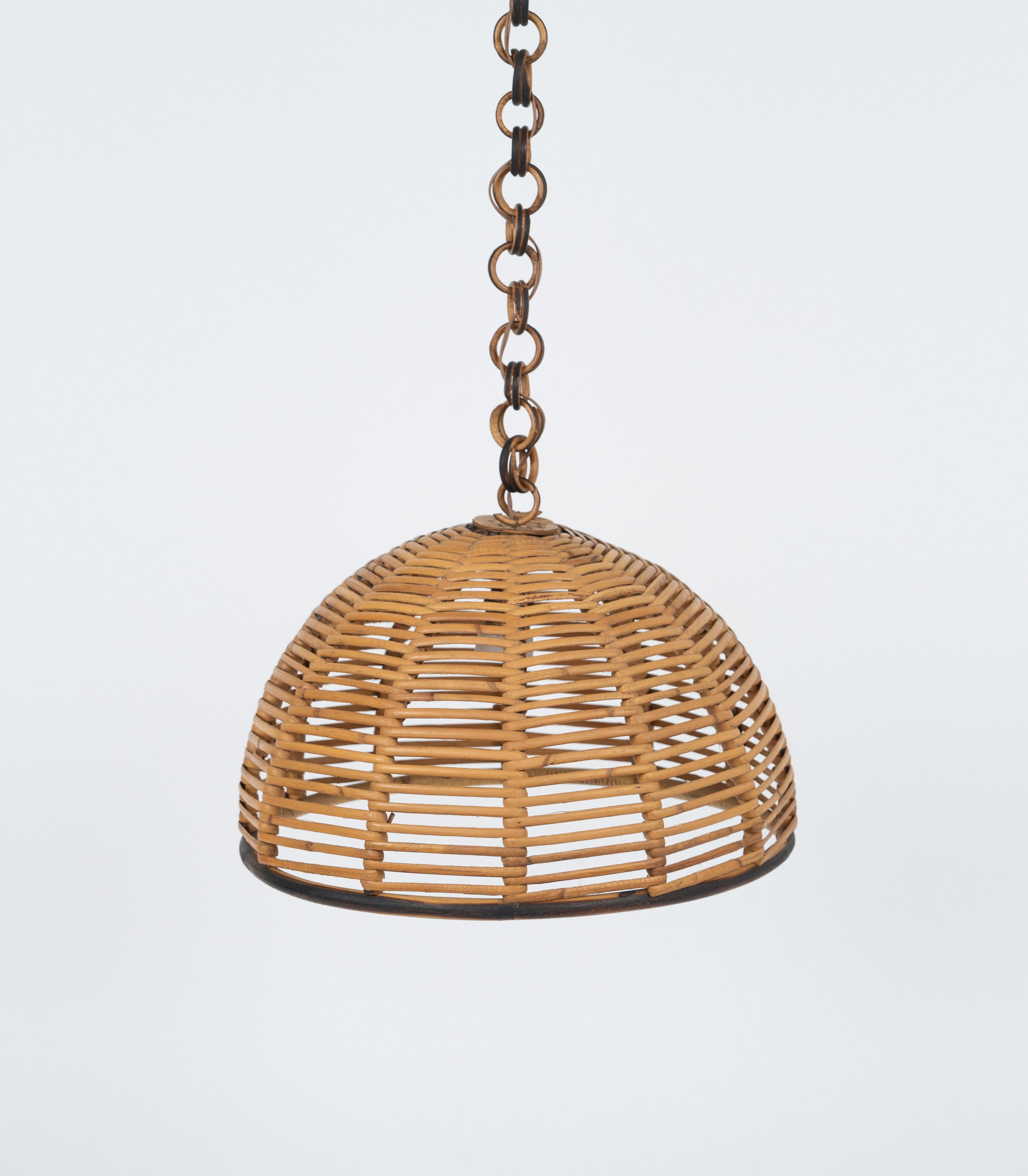 Bamboo Midcentury French Riviera Chandelier Rattan and Wicker, Italy 1960s For Sale