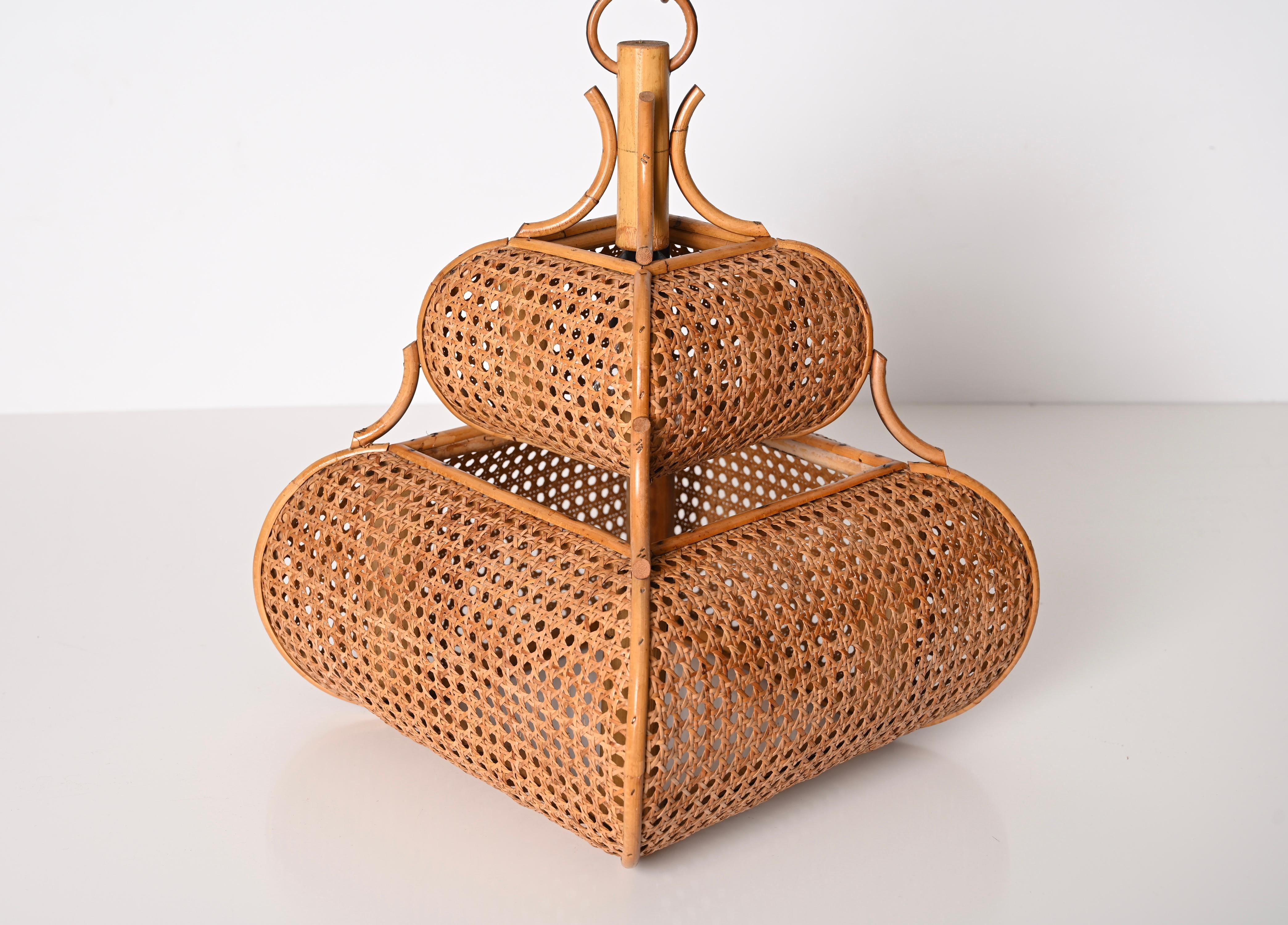 Midcentury French Riviera Chapel Rattan and Wicker Italian Chandelier, 1960s 12