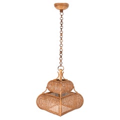 Lustre italien en rotin et osier de la Riviera française du milieu du siècle, 1960