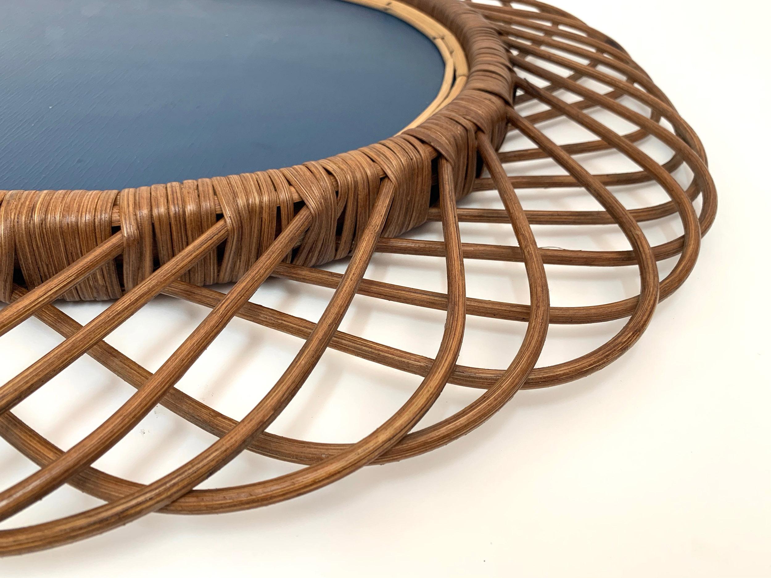 Midcentury French Riviera Curved Rattan and Bamboo Italian Oval Mirror, 1960s 9