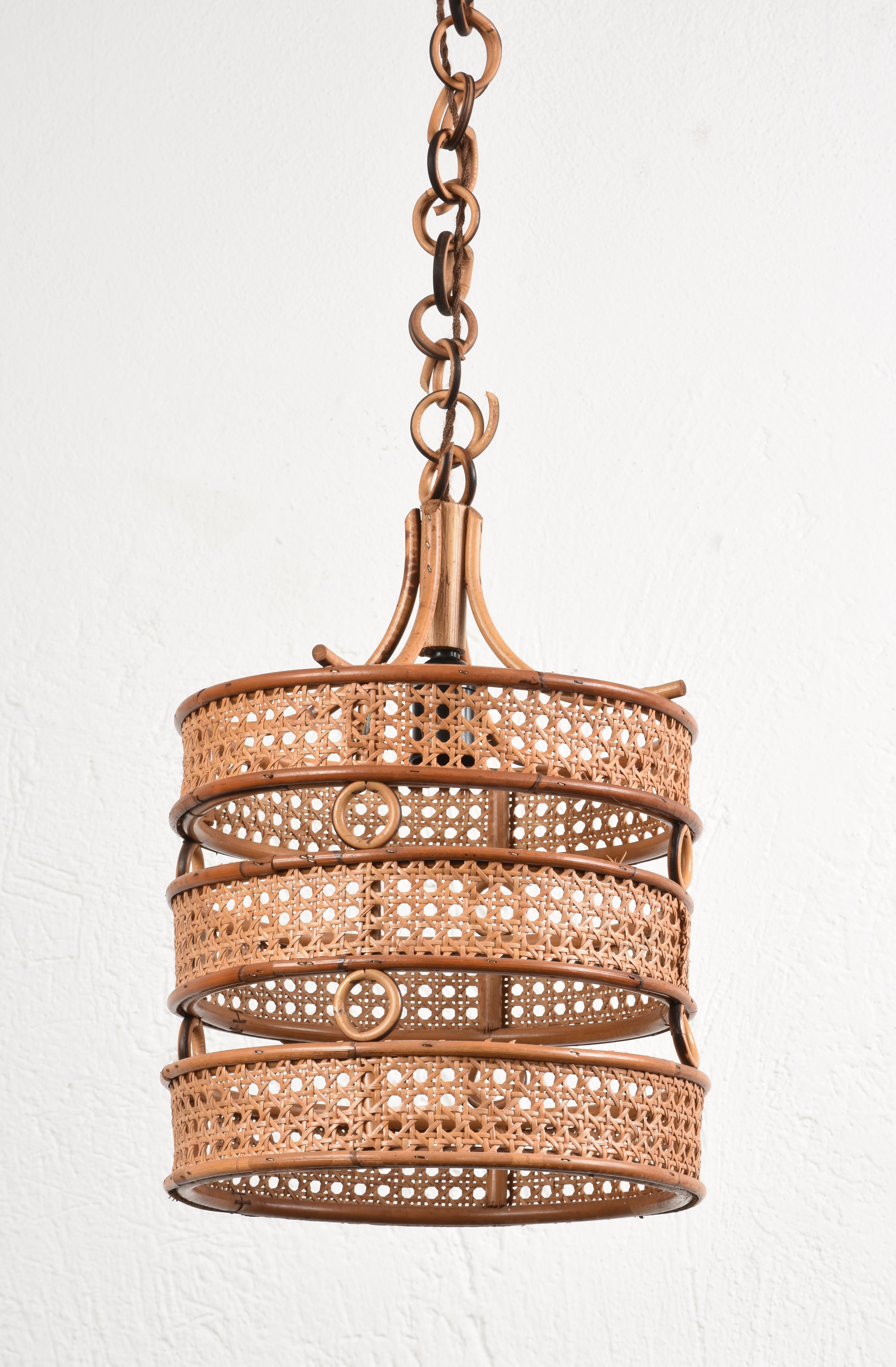 Midcentury French Riviera Franco Albini Rattan and Wicker Chandelier, 1960s In Good Condition In Roma, IT