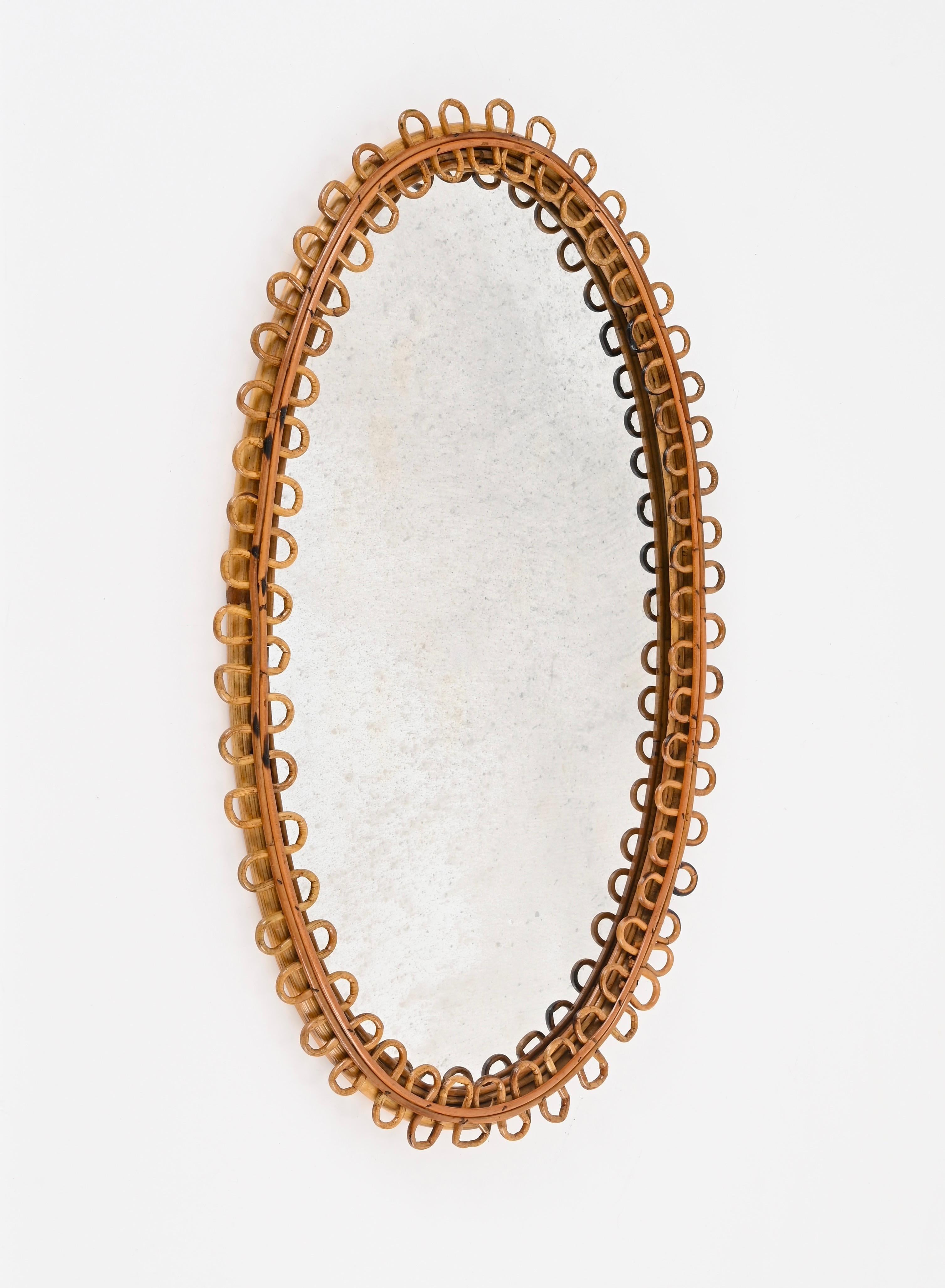 Hand-Crafted Midcentury French Riviera Oval Mirror in Curved Rattan and Bamboo, Italy 1960s