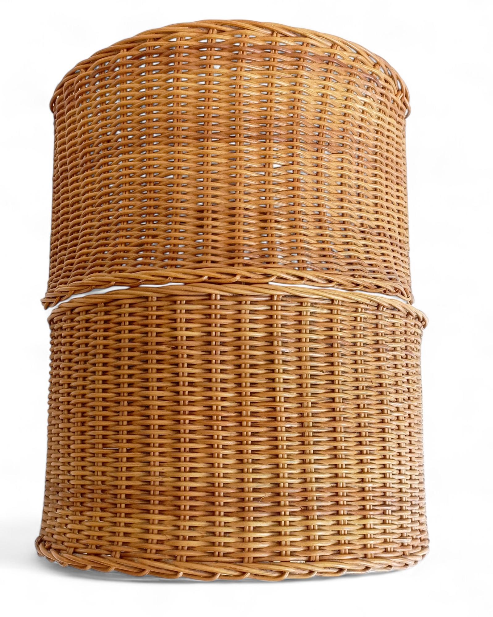Coppia di lampade in vimini della Costa Azzurra del Medioevo, Spagna, anni '50 in vendita 5