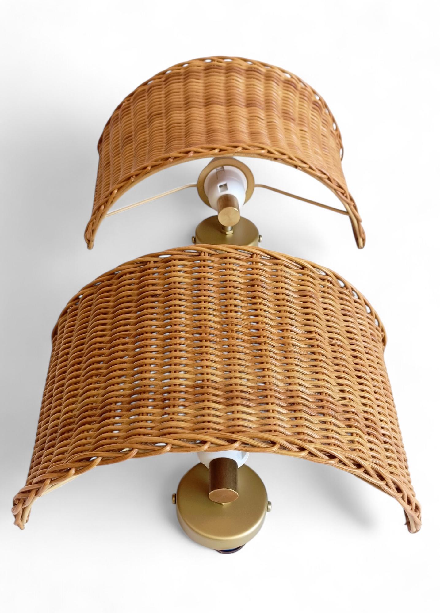 XX secolo Coppia di lampade in vimini della Costa Azzurra del Medioevo, Spagna, anni '50 in vendita