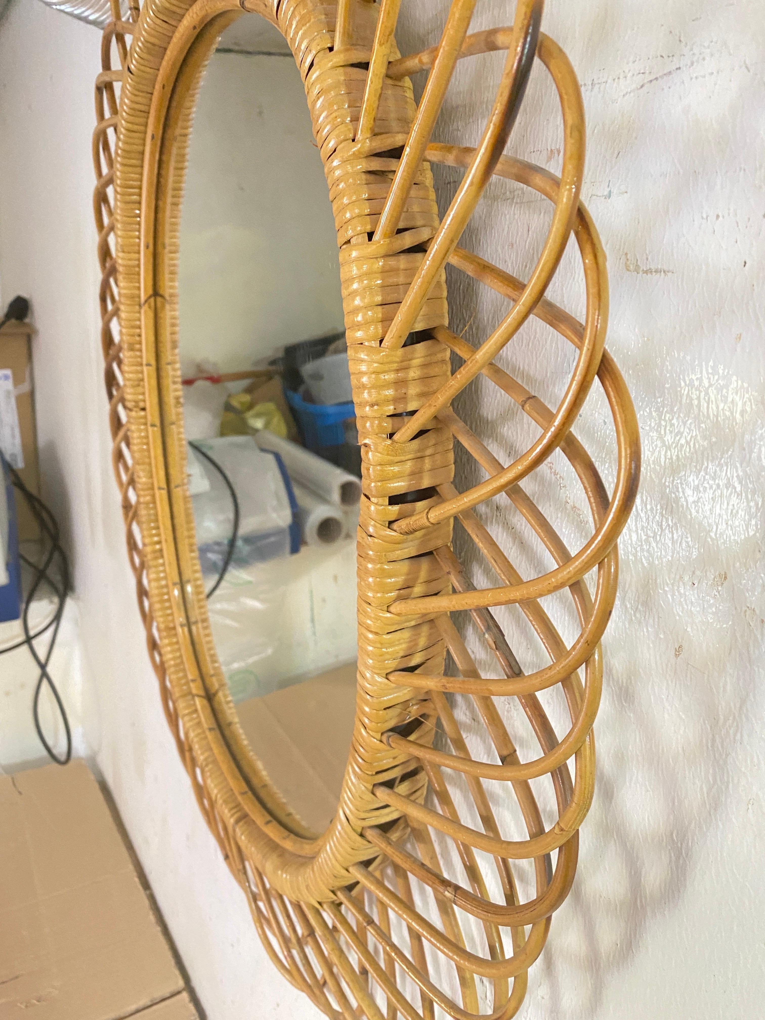 Midcentury French Riviera Rattan and Bamboo Oval Wall Mirror, Italy 1960s 4