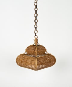 Midcentury French Riviera Rattan and Wicker Chandelier, Italy 1960s