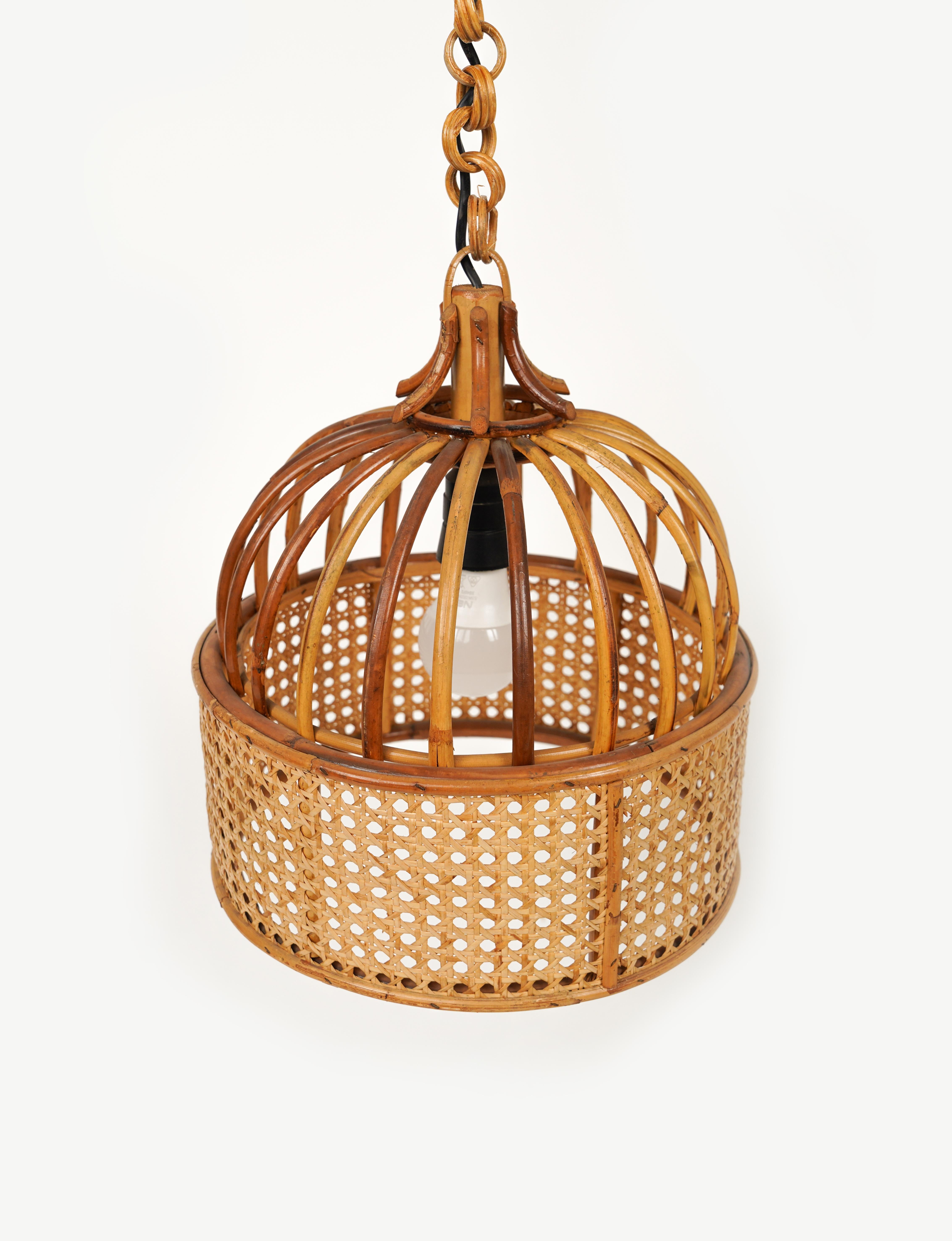 Bamboo Midcentury French Riviera Rattan and Wicker Chandelier, Italy 1970s For Sale