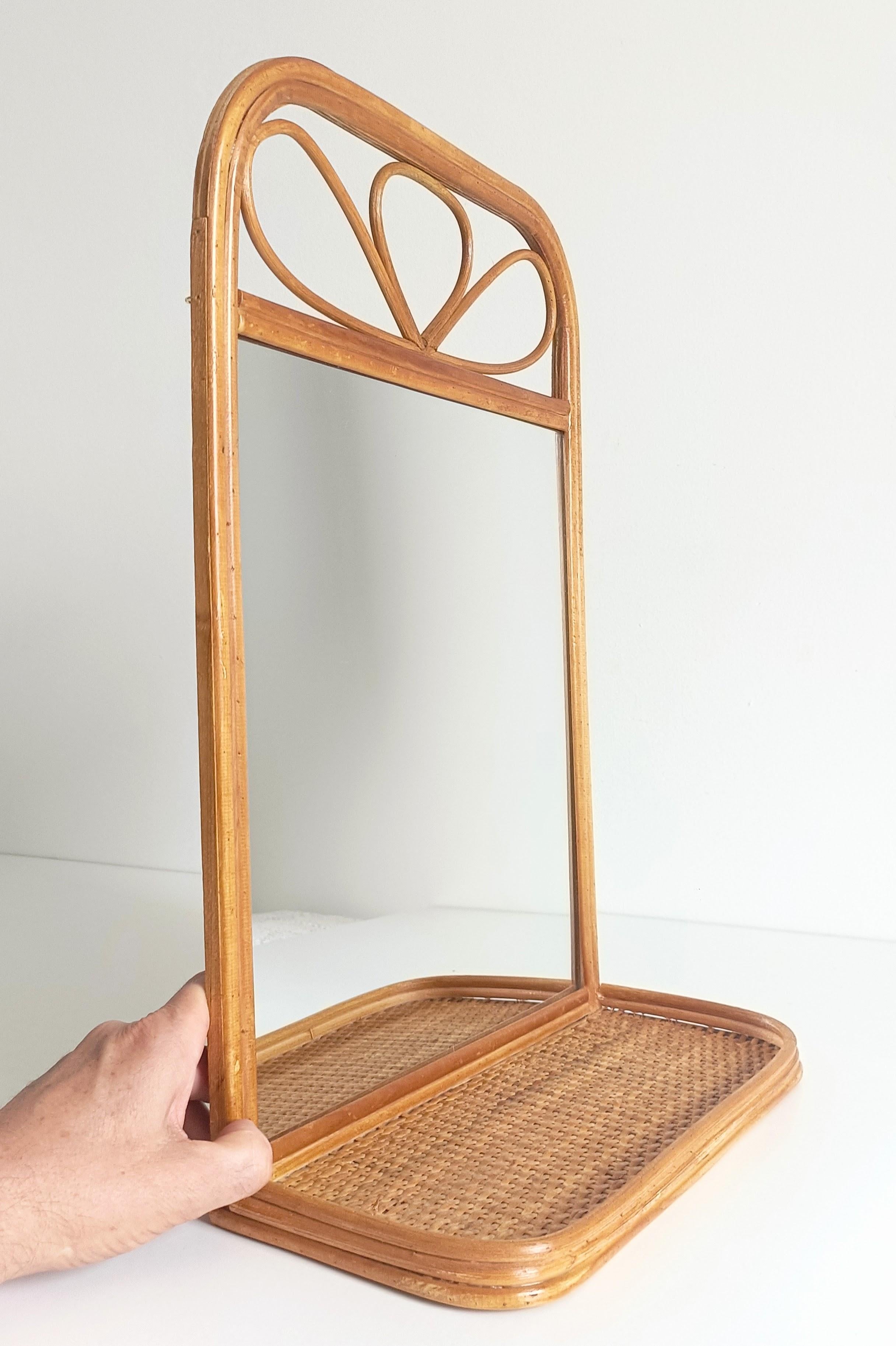 Midcentury French Riviera Rattan and Wicker Mirror with Shelf, Spain, 1960s–70s im Angebot 10