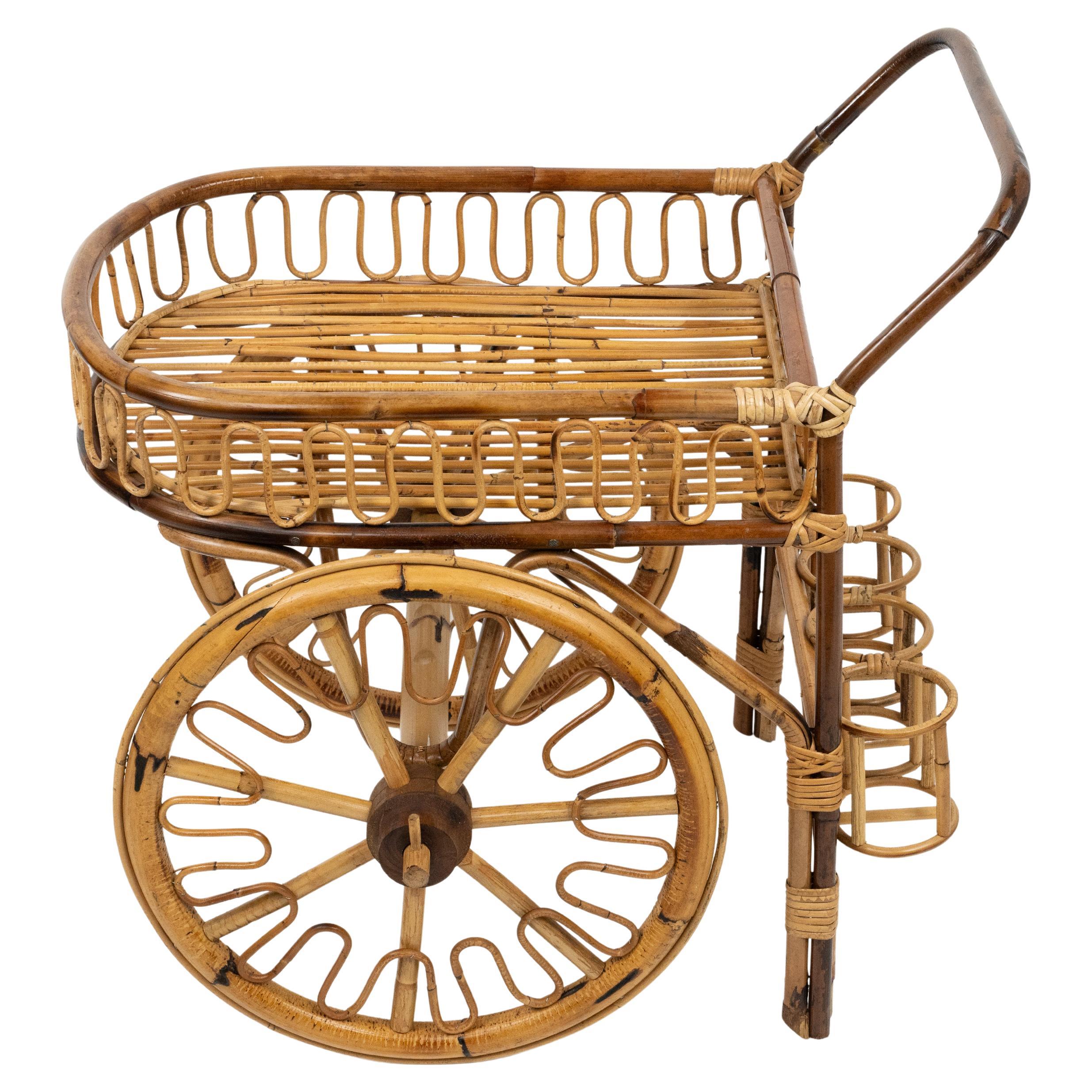 Chariot de bar en bambou et rotin de la Riviera française du milieu du siècle, Italie, années 1950