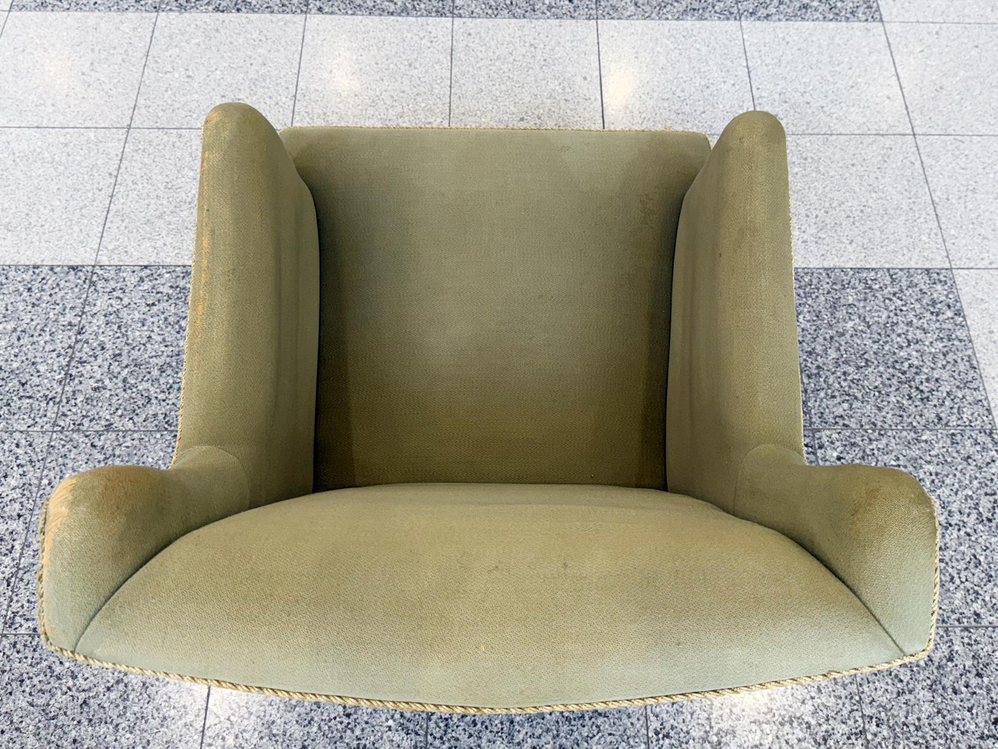 Pareja de sillones Frits Henningsen de mediados de siglo en venta 1