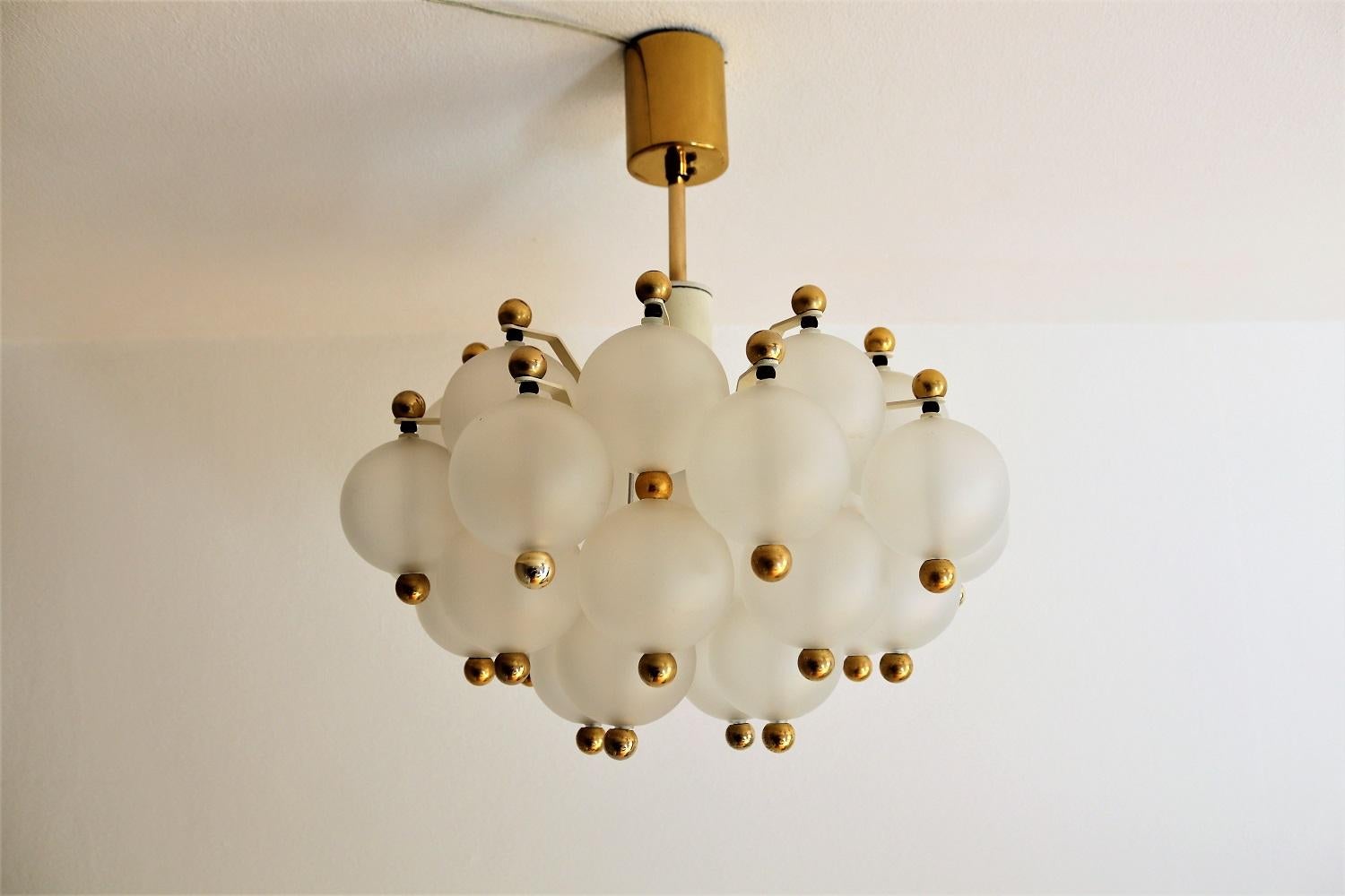 Midcentury Frosted Glass and Brass Chandelier from Kinkeldey, 1970s 7