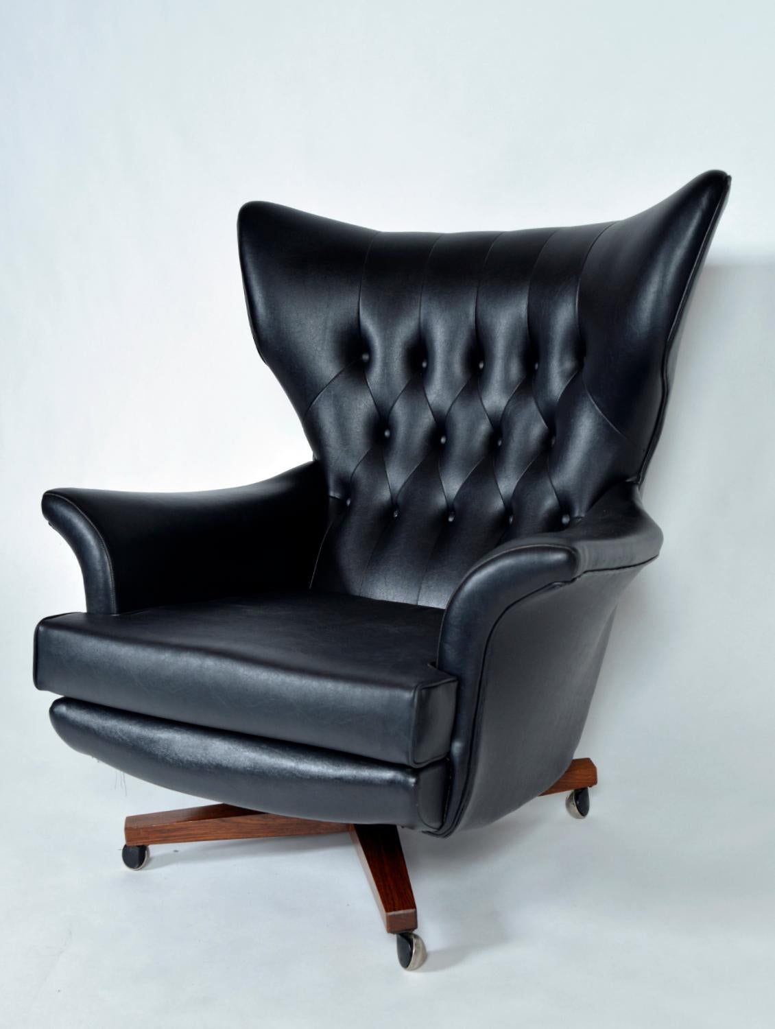 The G Plan 6250 chair with its distinctive wingback was marketed as ‘The most comfortable chair in the world’. This really is exceptionally comfortable with its tall tufted backrest, tilted and swivel seat and thick seating cushion. Commonly known