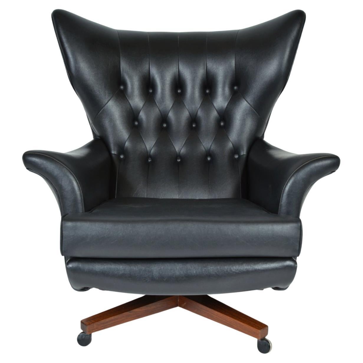 Midcentury G Plan E.Gomme 6250 'Blofeld' Swivel Tilt Lounge Armchair UK 1960