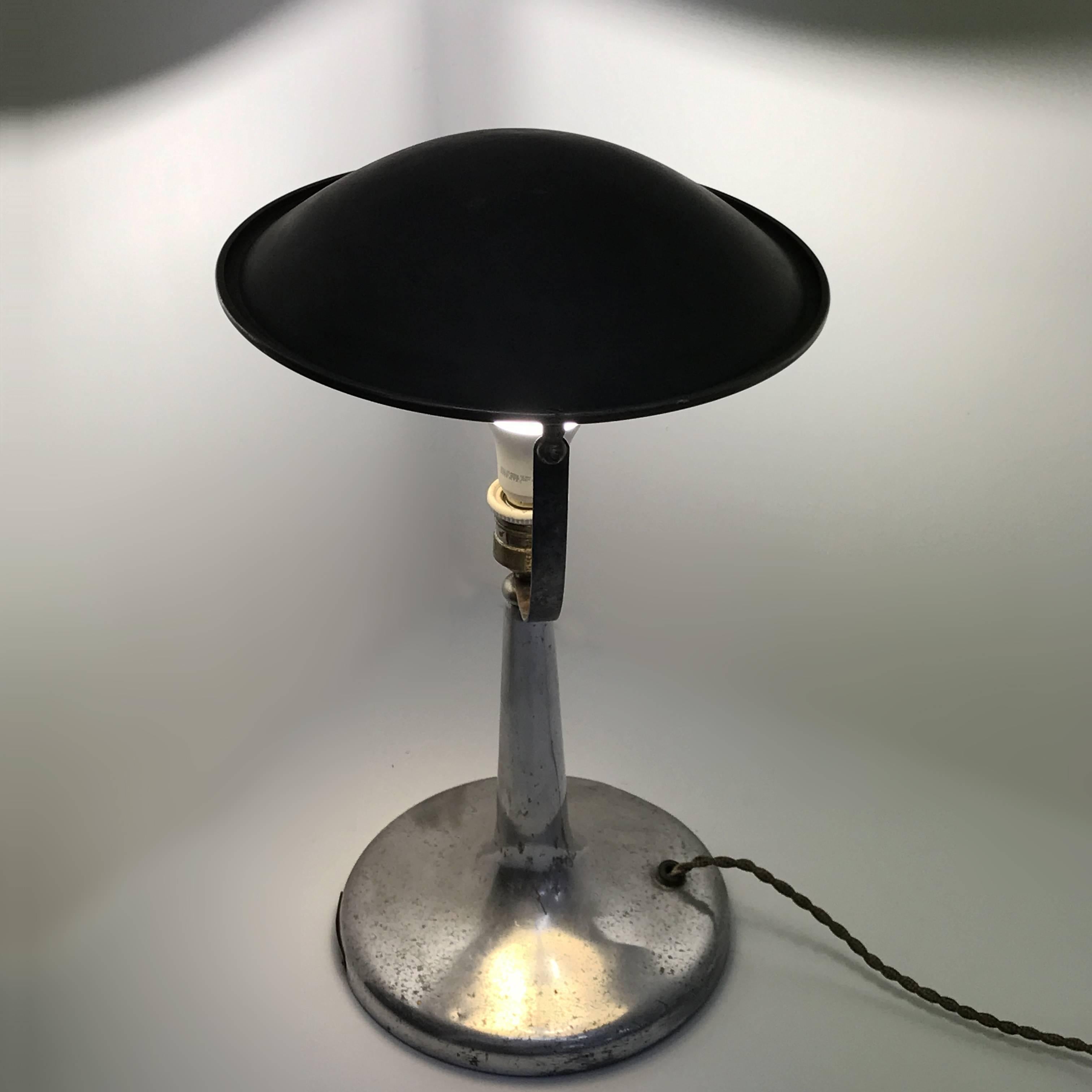Midcentury Gardoncini Italian Italian Adjustable Table Lamp for Zerowatt, 1940s For Sale 1