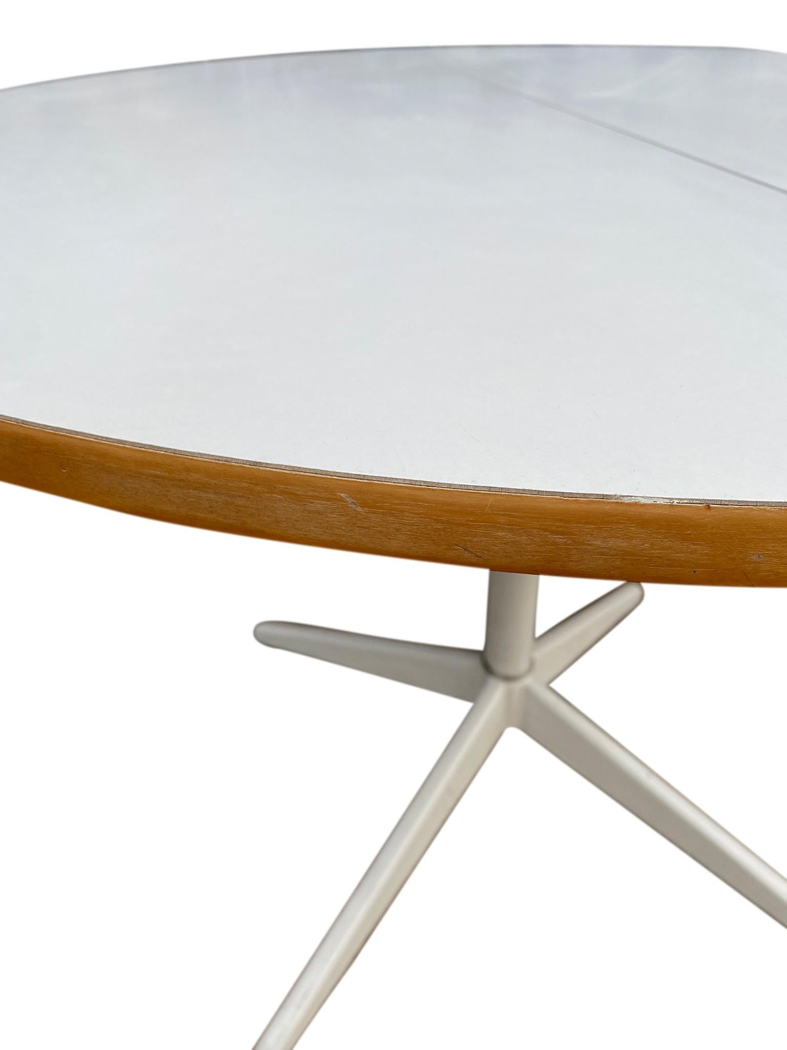 Midcentury George Nelson Herman Miller Expandable Dining Table with 1 Leaf In Good Condition In BROOKLYN, NY