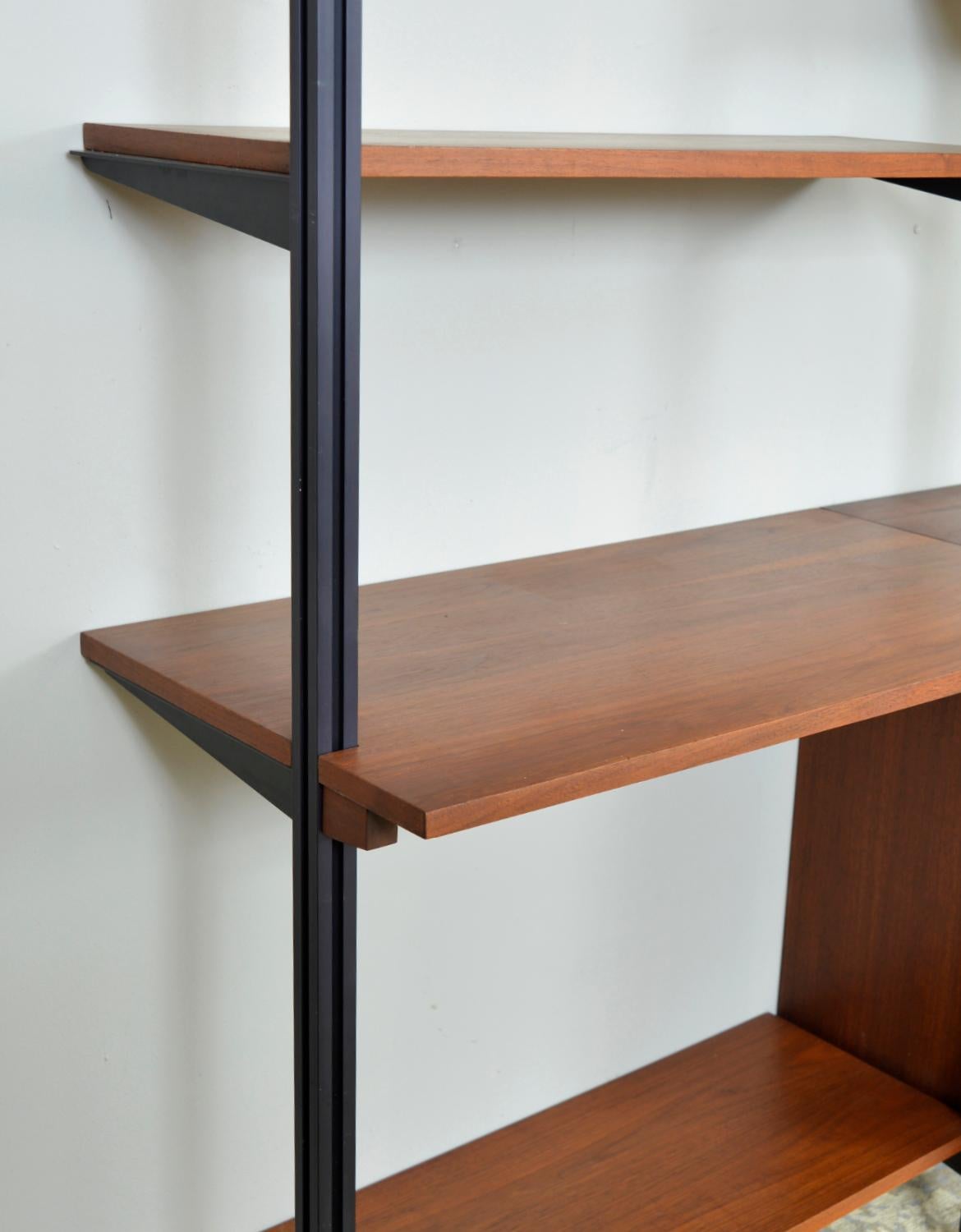 Midcentury George Nelson Omni Herman Miller Modulares Regalsystem Nussbaum 1950er Jahre im Angebot 5