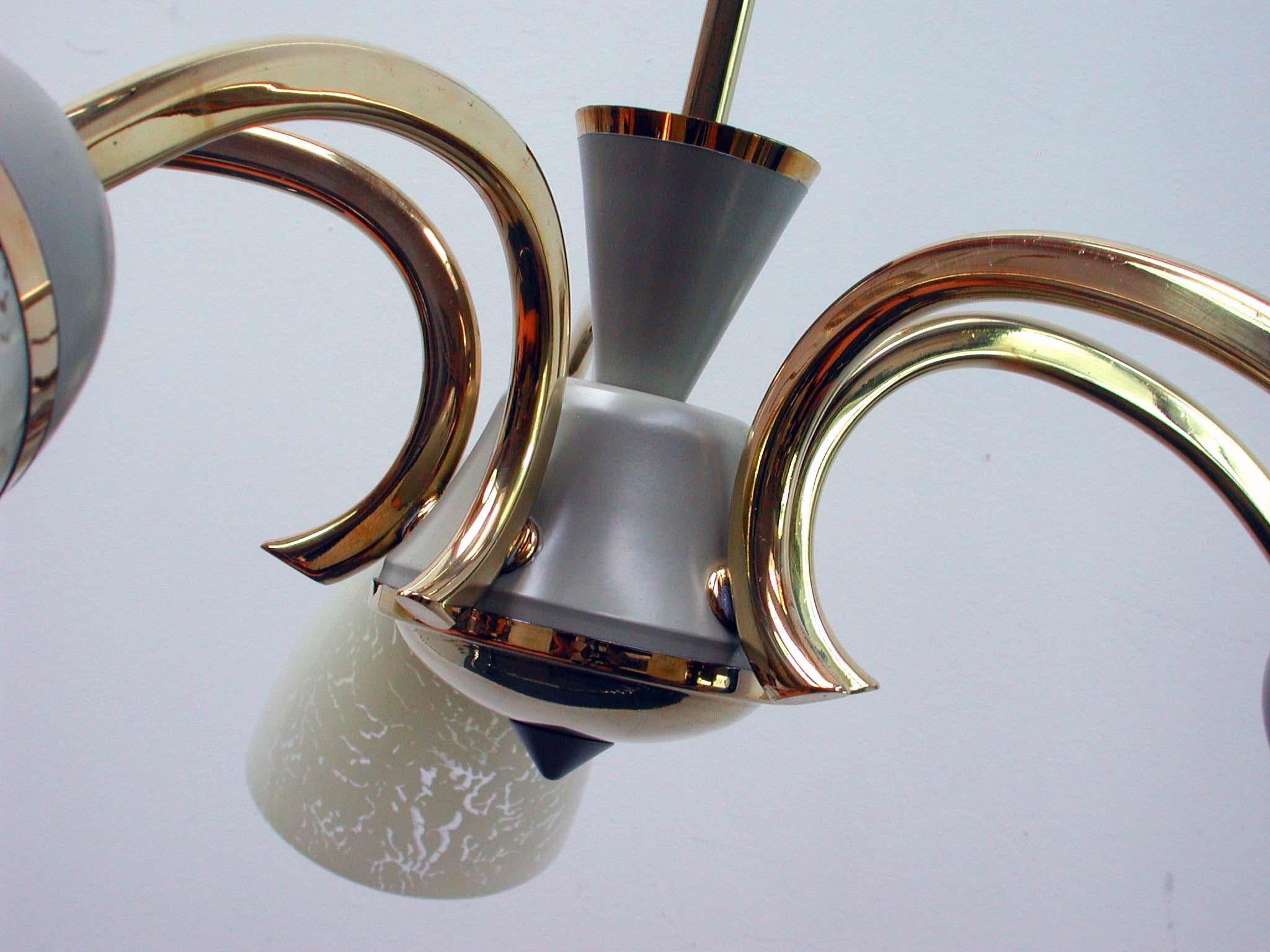 Midcentury German Brass and Glass Sputnik 5-Light Chandelier, 1950s For Sale 1