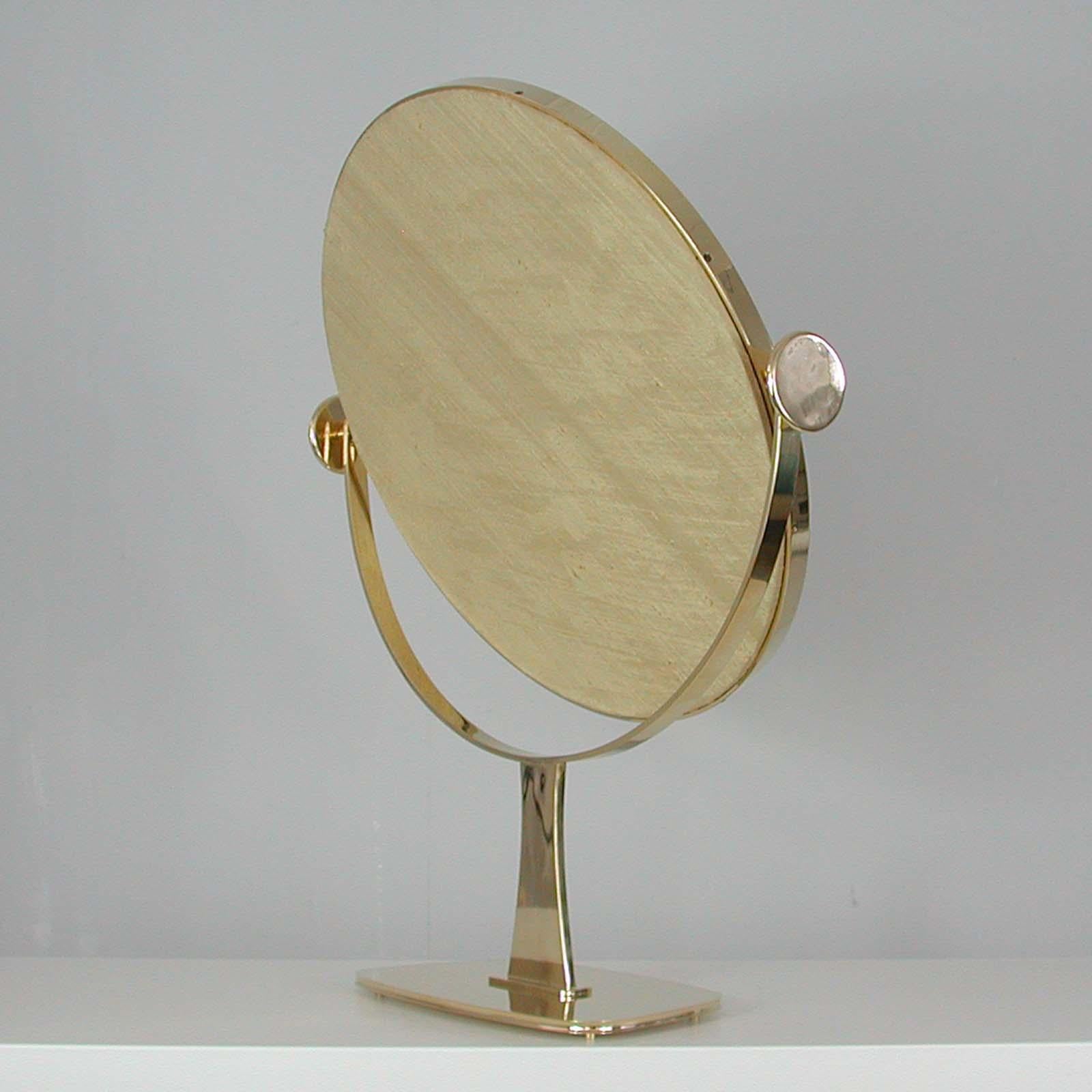 Midcentury German Brass Table Mirror by Vereinigte Werkstätten München, 1960s For Sale 2