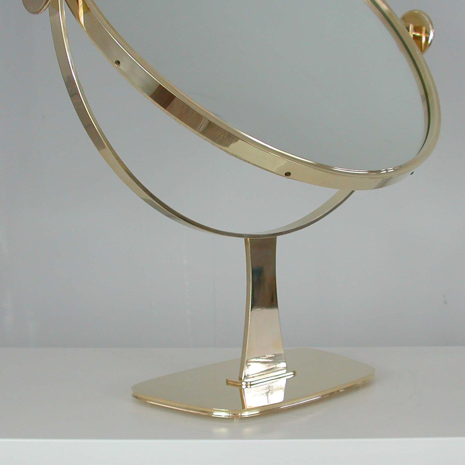 Midcentury German Brass Table Mirror by Vereinigte Werkstätten München, 1960s For Sale 3