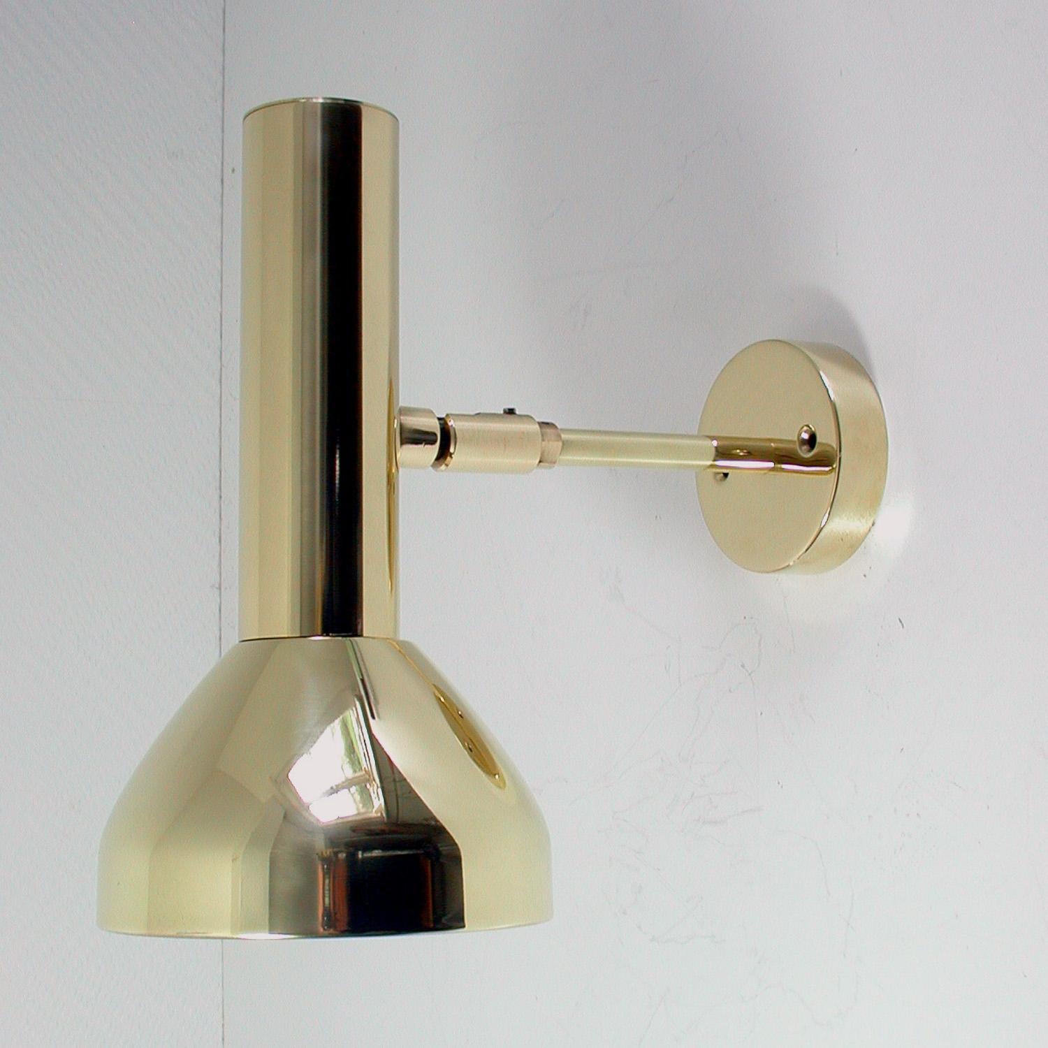 Midcentury German Brass Wall Light Sconce by Cosack, 1960s For Sale 3