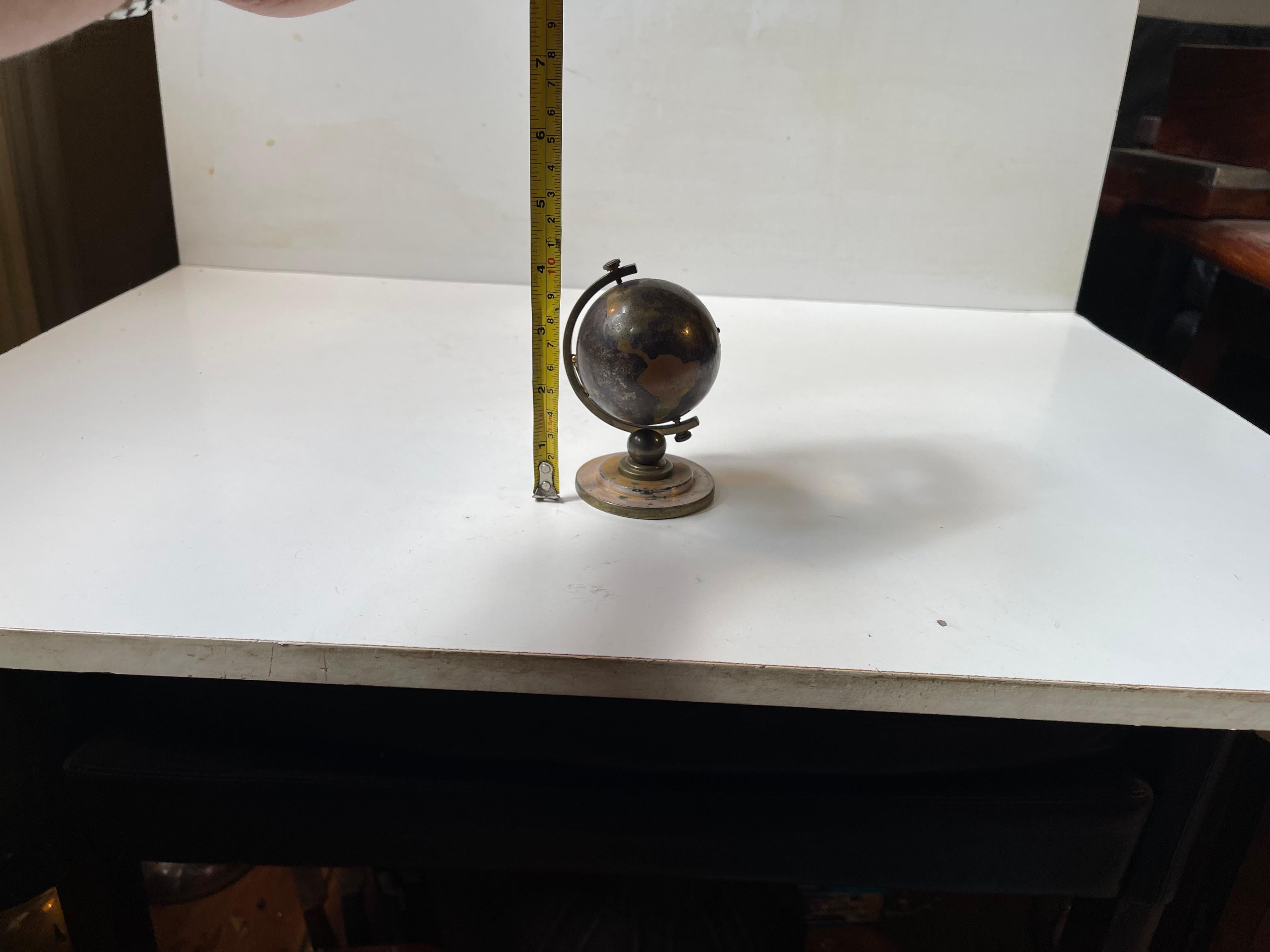 Midcentury German Clock Brass World Globe Form Desk Timepiece by EUROPA 4