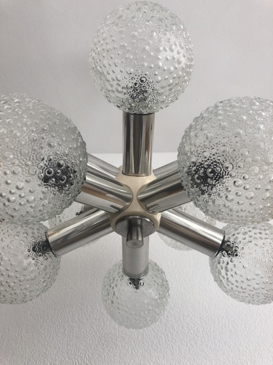 Araña alemana de bolas de cristal Sputnik de mediados de siglo, años 70 Metal en venta