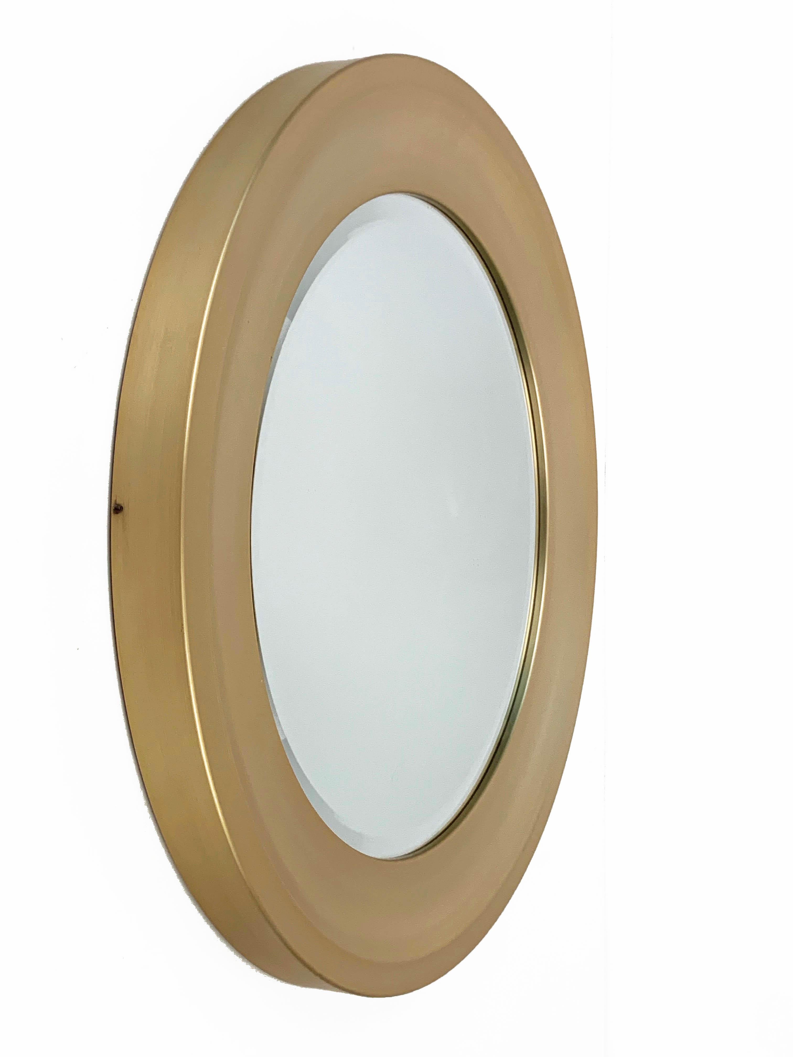 Midcentury Gilded Aluminum Frame Round Bevel Italian Mirror Artemide Style 1960s For Sale 3