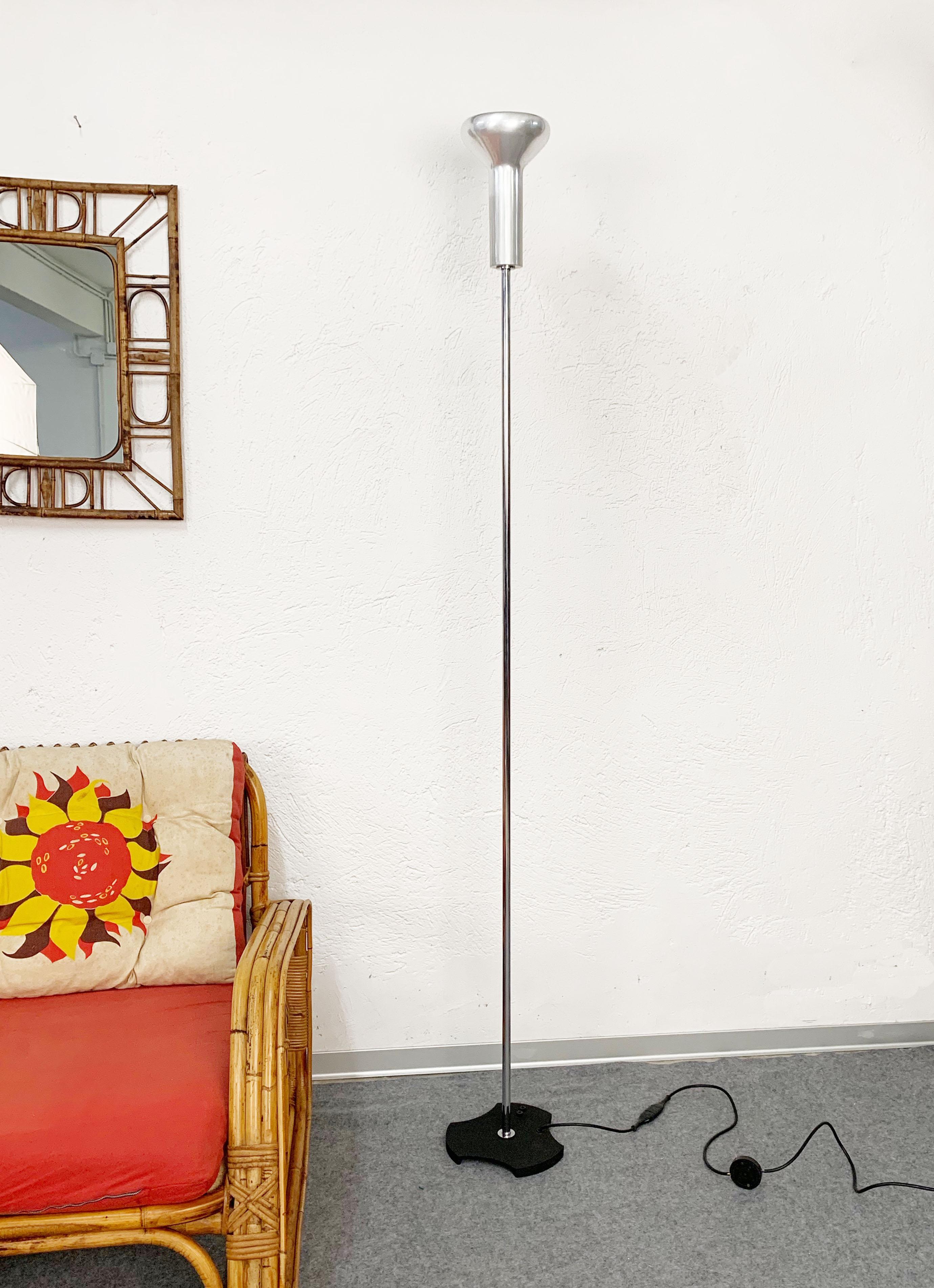 Midcentury Gino Sarfatti Aluminum Chrome Italian 1073 Floor Lamp, Arteluce 1950s 4